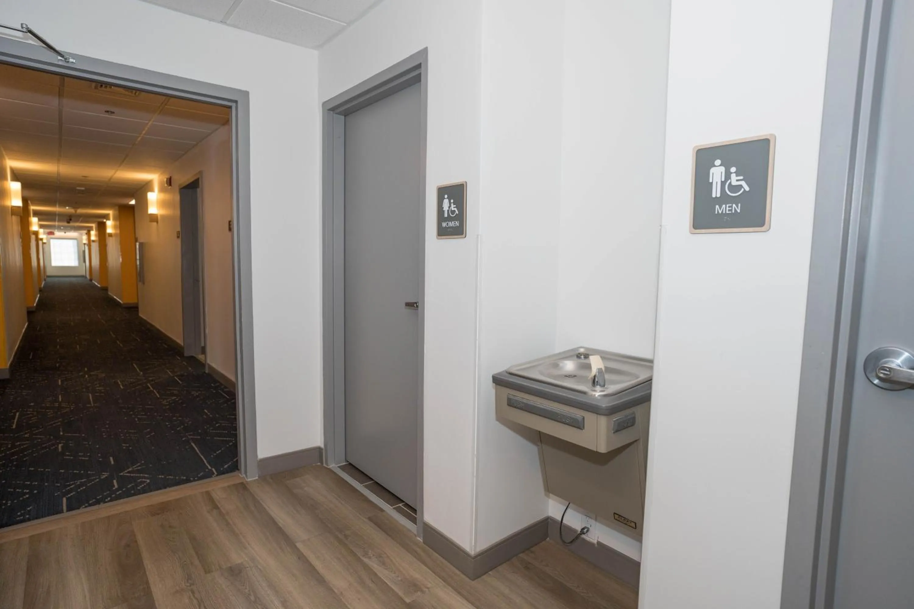 Property building in Comfort Inn & Suites River City Decatur