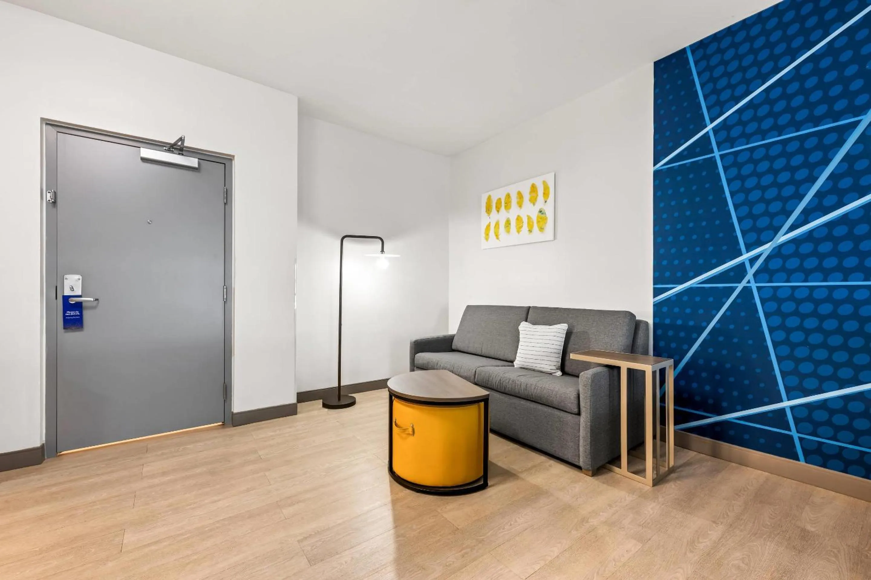 Bedroom in Comfort Inn & Suites River City Decatur