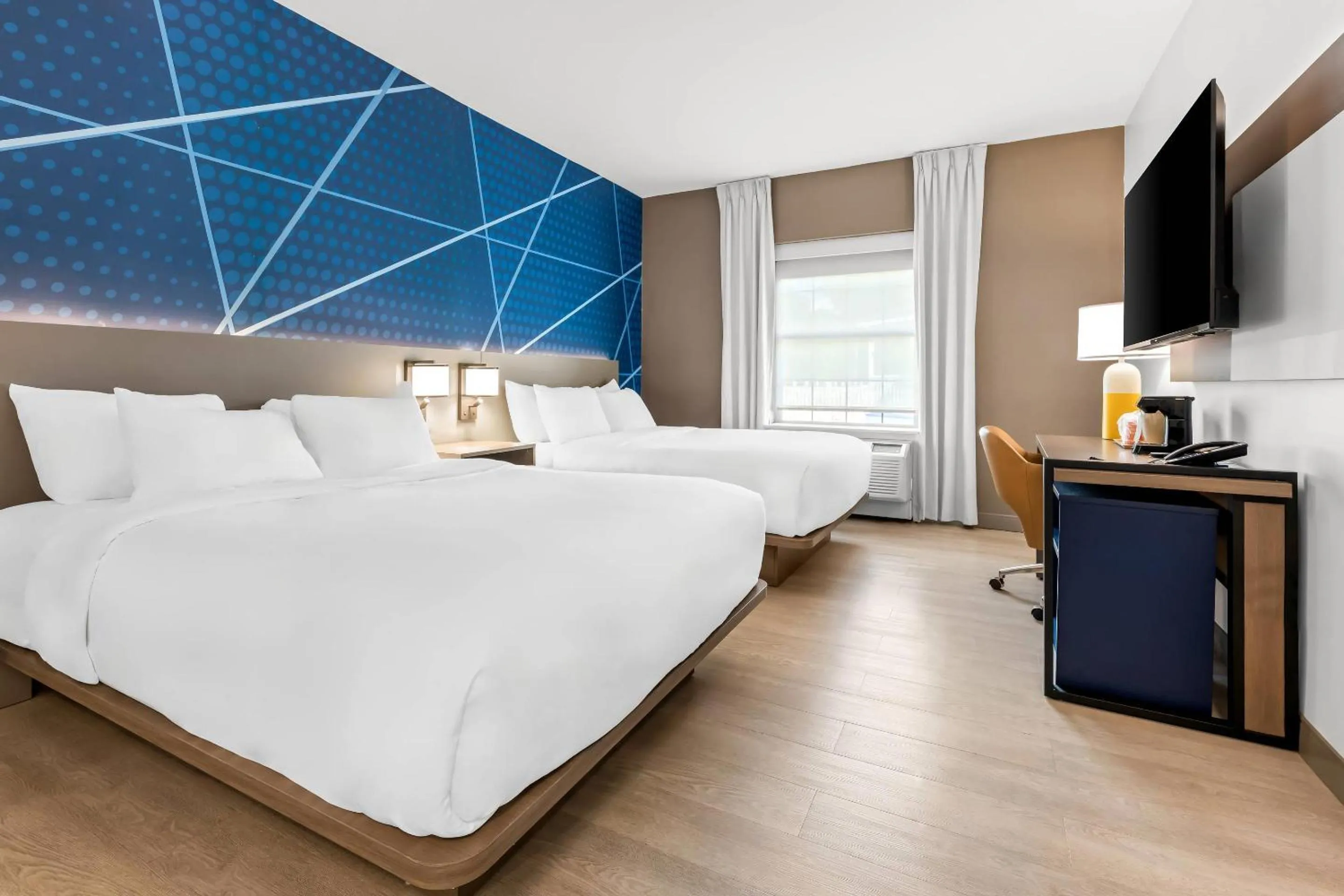 Bedroom, Bed in Comfort Inn & Suites River City Decatur