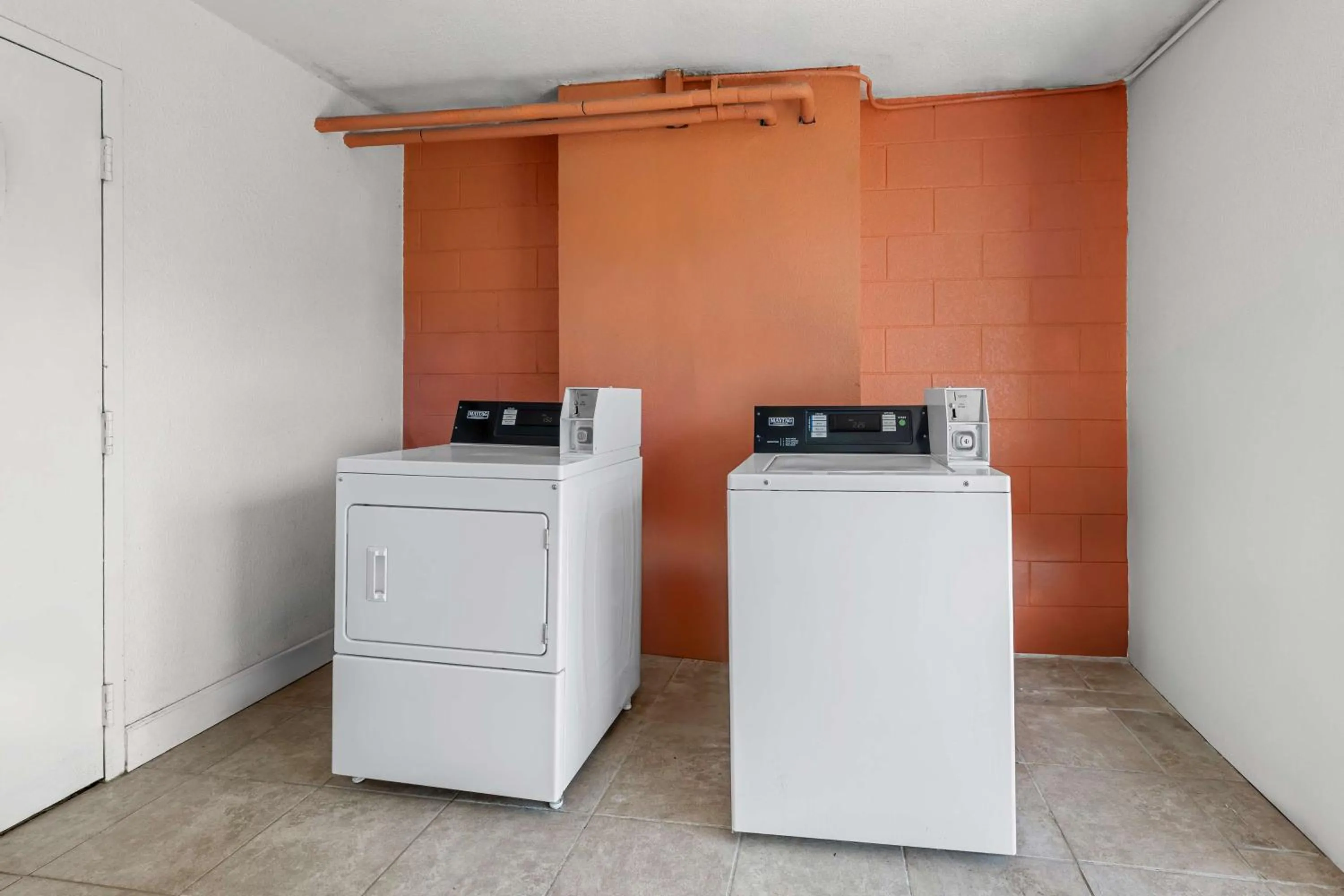 laundry in Motel 6-Hamilton, AL