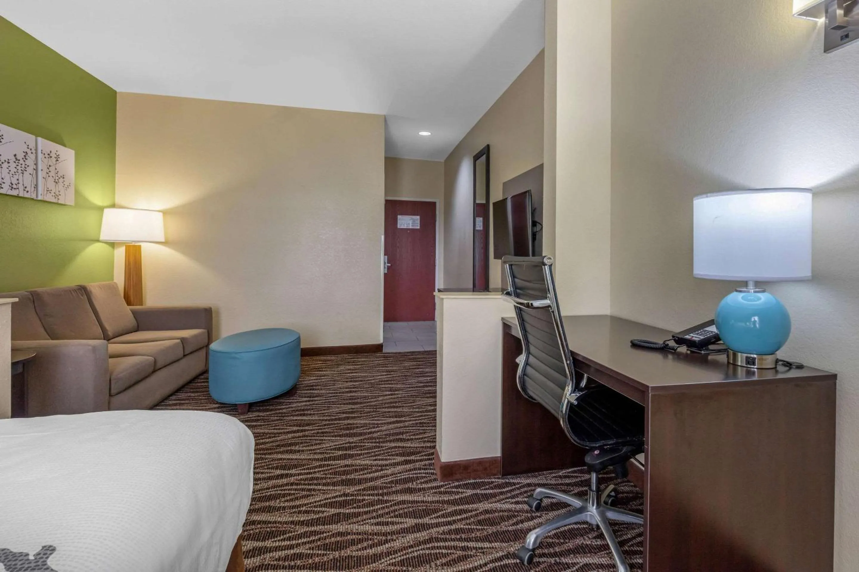 Photo of the whole room, Bed in Sleep Inn & Suites Millbrook - Prattville