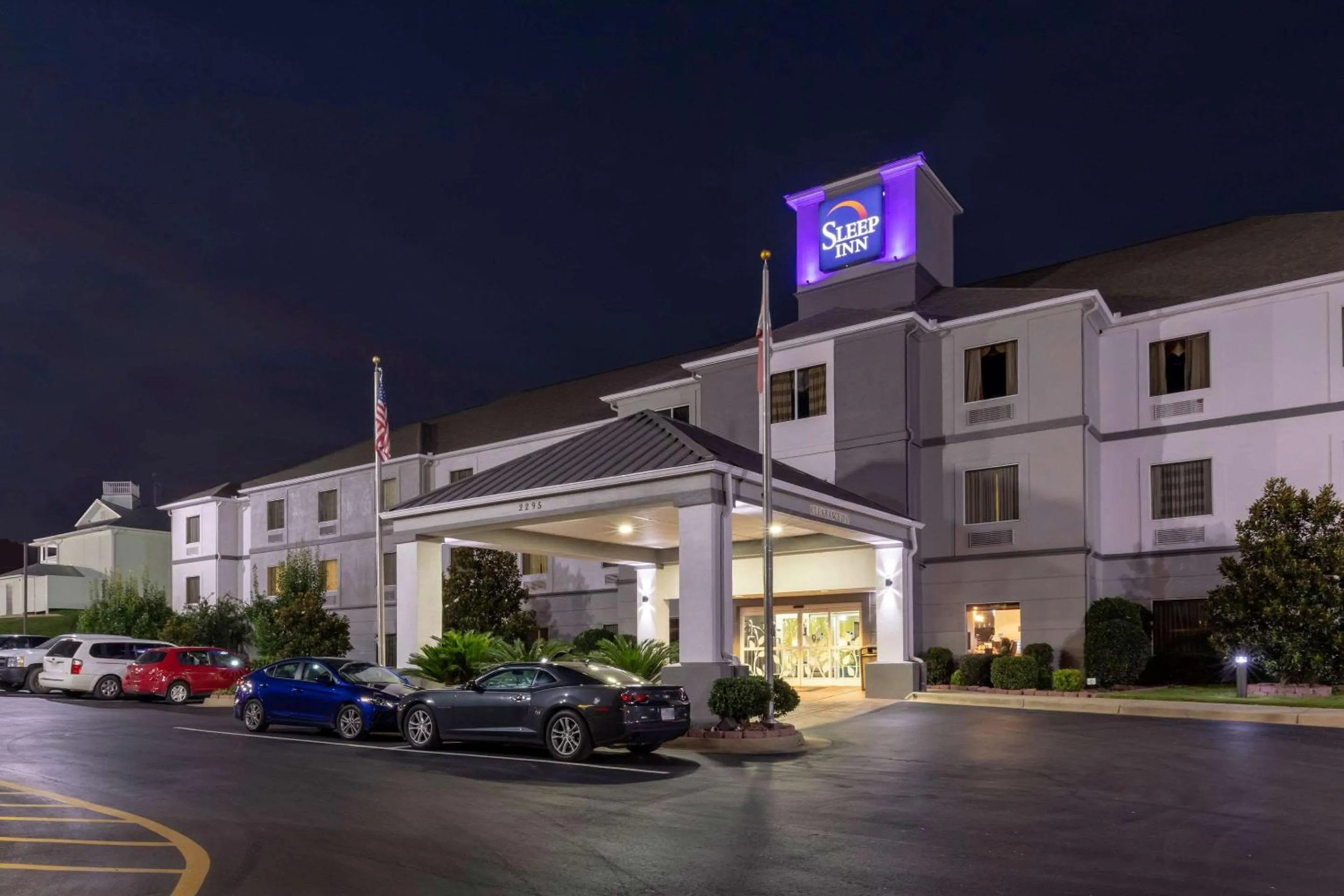 Property building in Sleep Inn & Suites Millbrook - Prattville