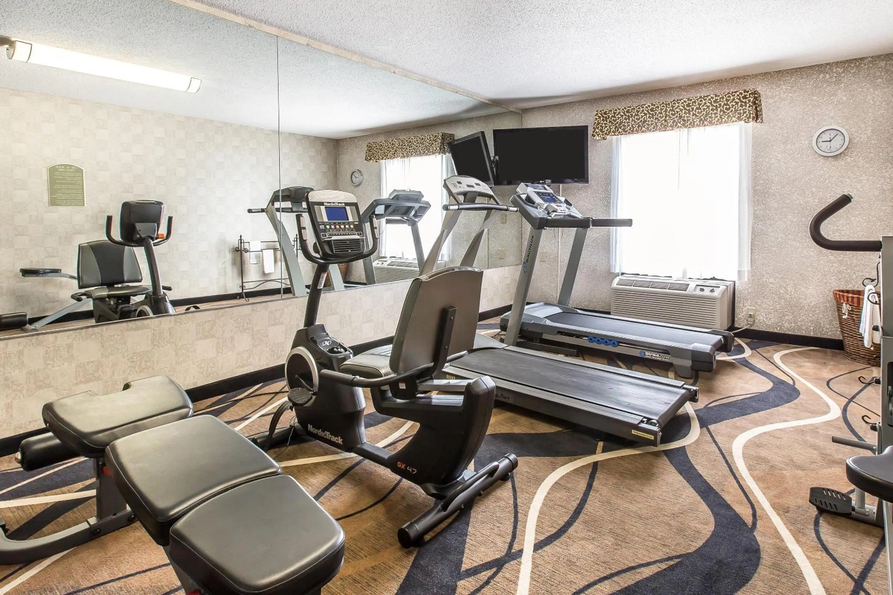 Fitness centre/facilities in Quality Inn Hanceville US Hwy 31