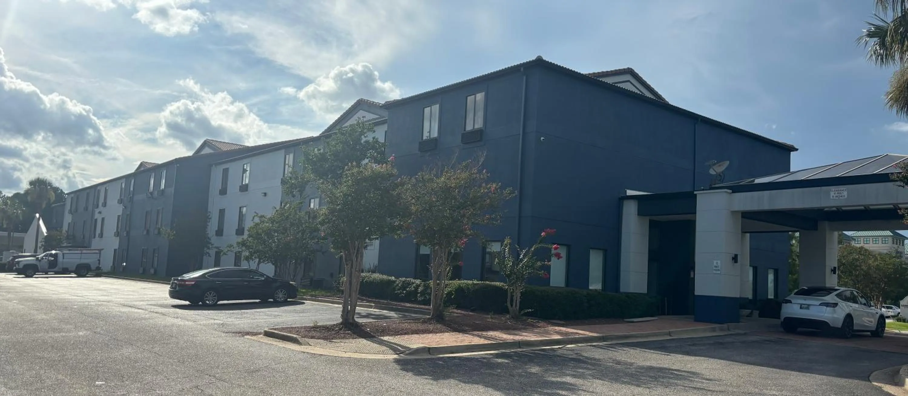 Property building in Quality Inn & Suites at Airport Blvd I-65