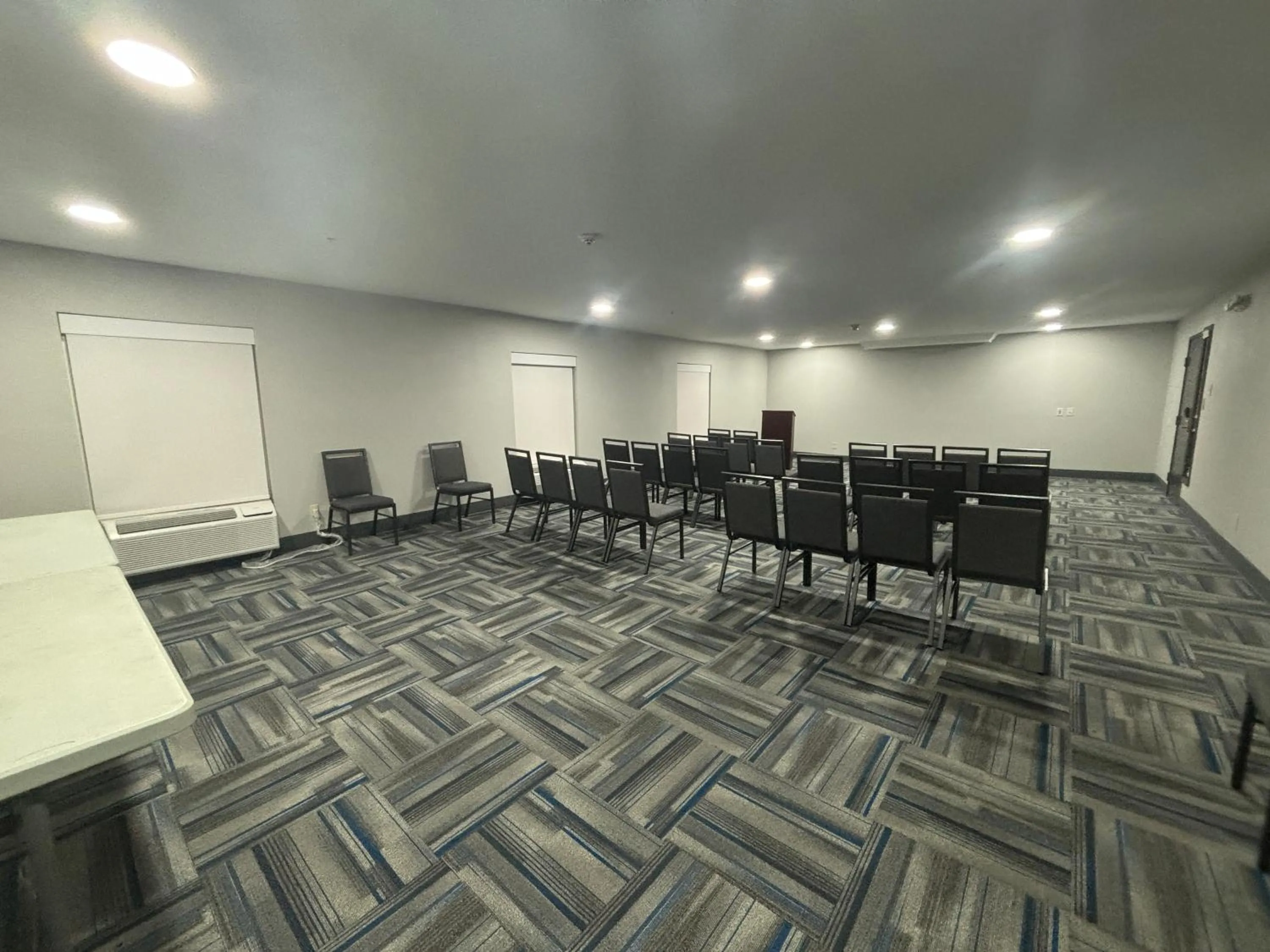 Meeting/conference room in Quality Inn & Suites at Airport Blvd I-65