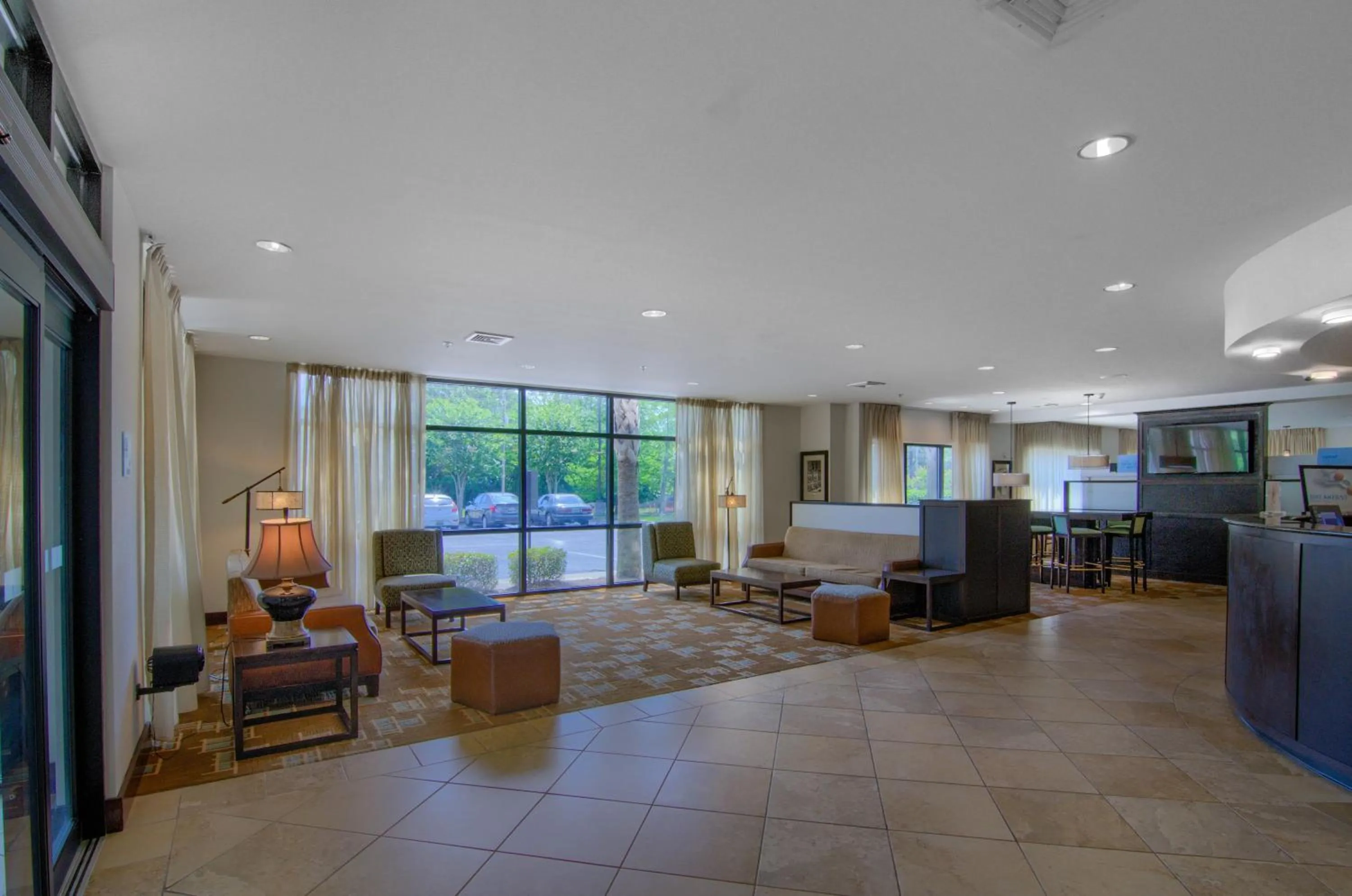 Lobby or reception in Comfort Suites Mobile-South Alabama University Area