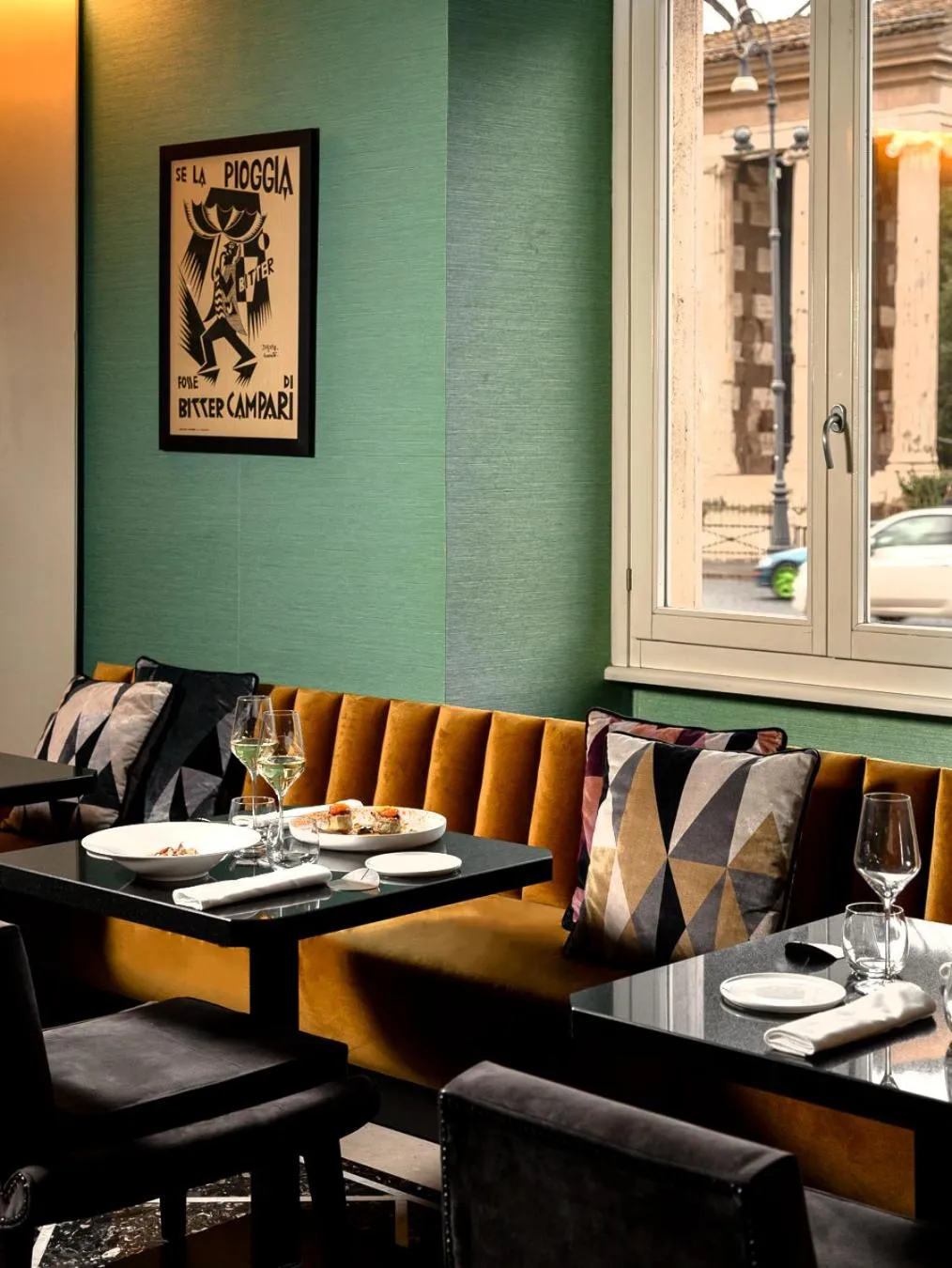 Restaurant/places to eat in 47 Boutique Hotel