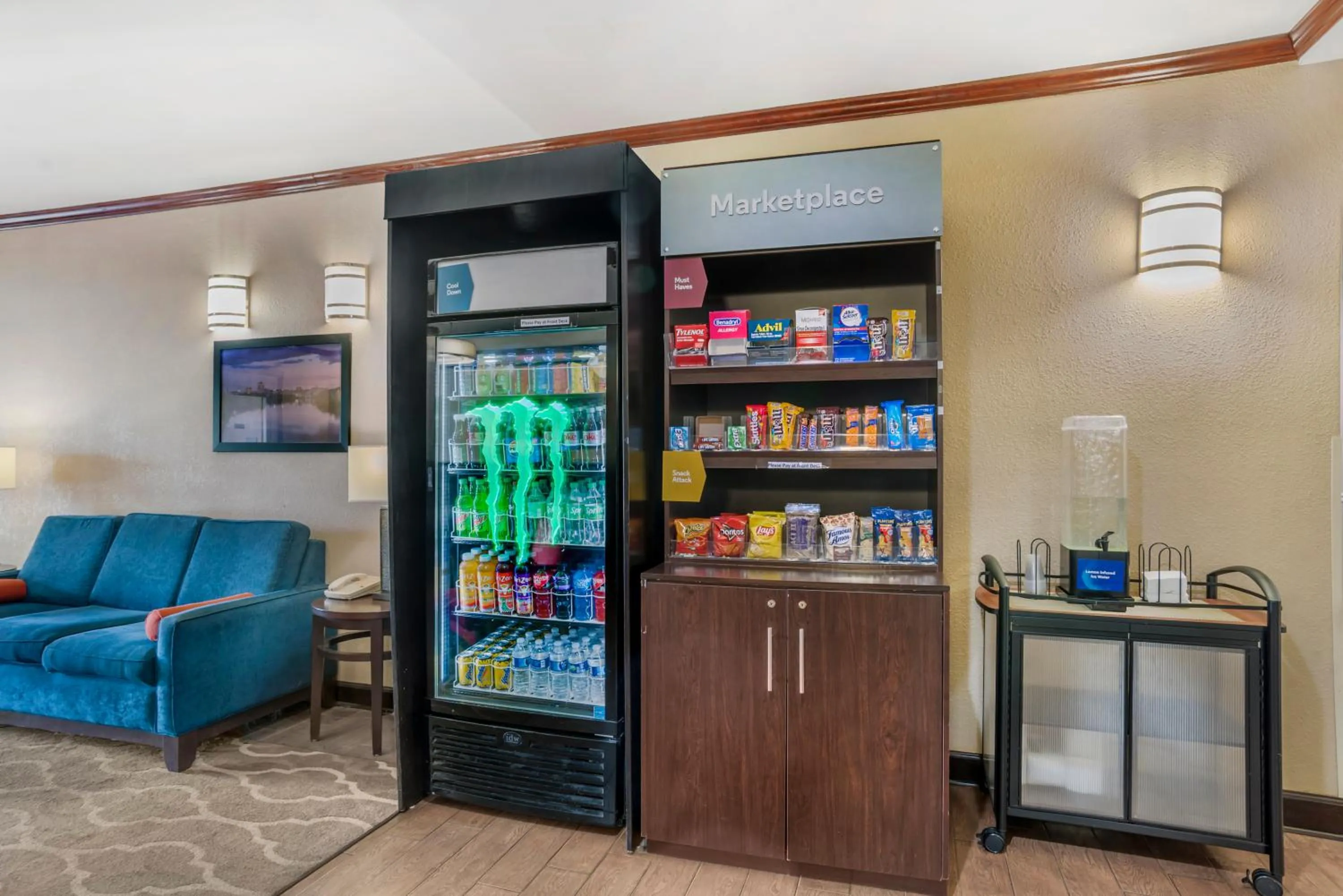 vending machine in Comfort Suites Montgomery East Monticello Dr