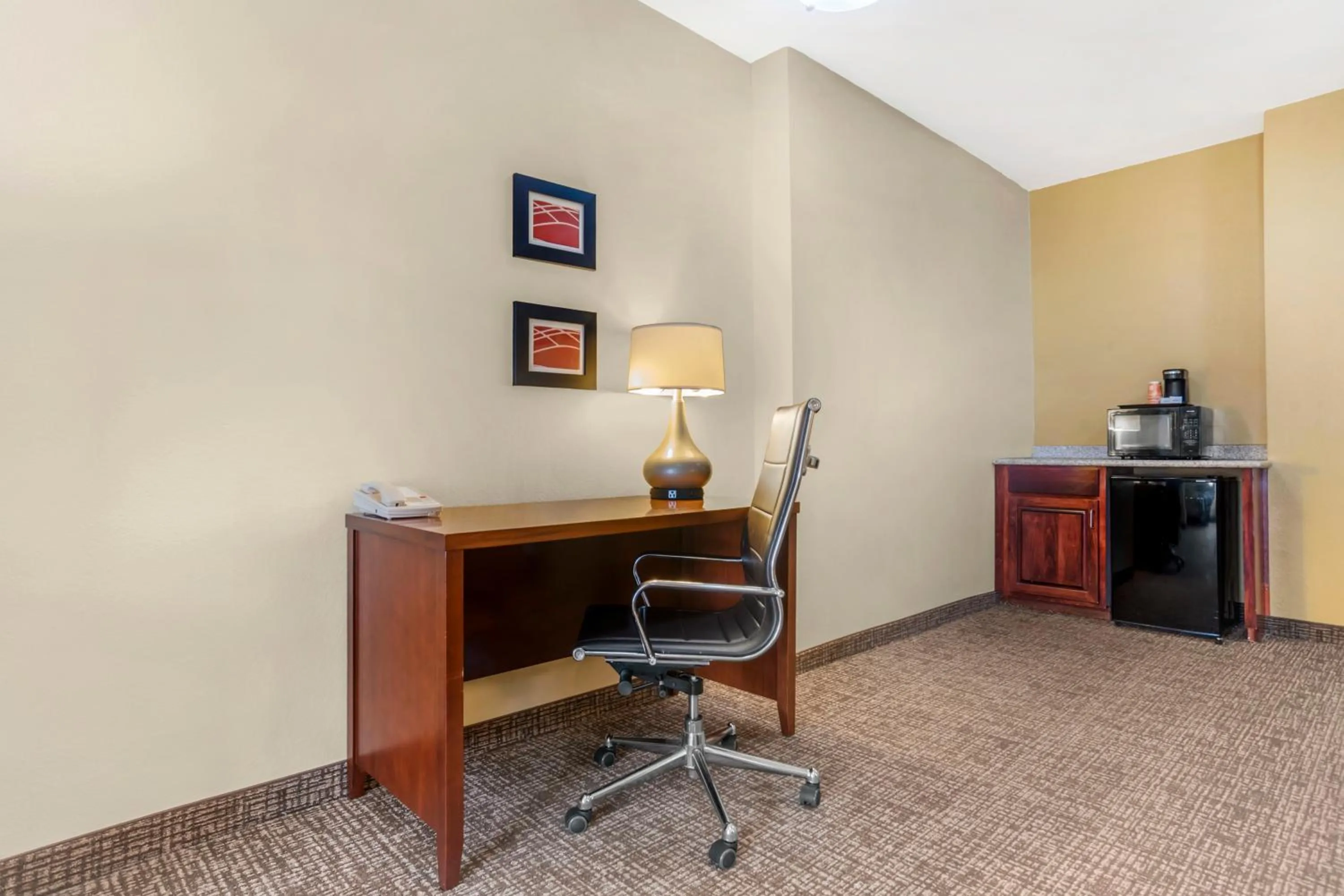 Comfort Suites Montgomery East Monticello Dr