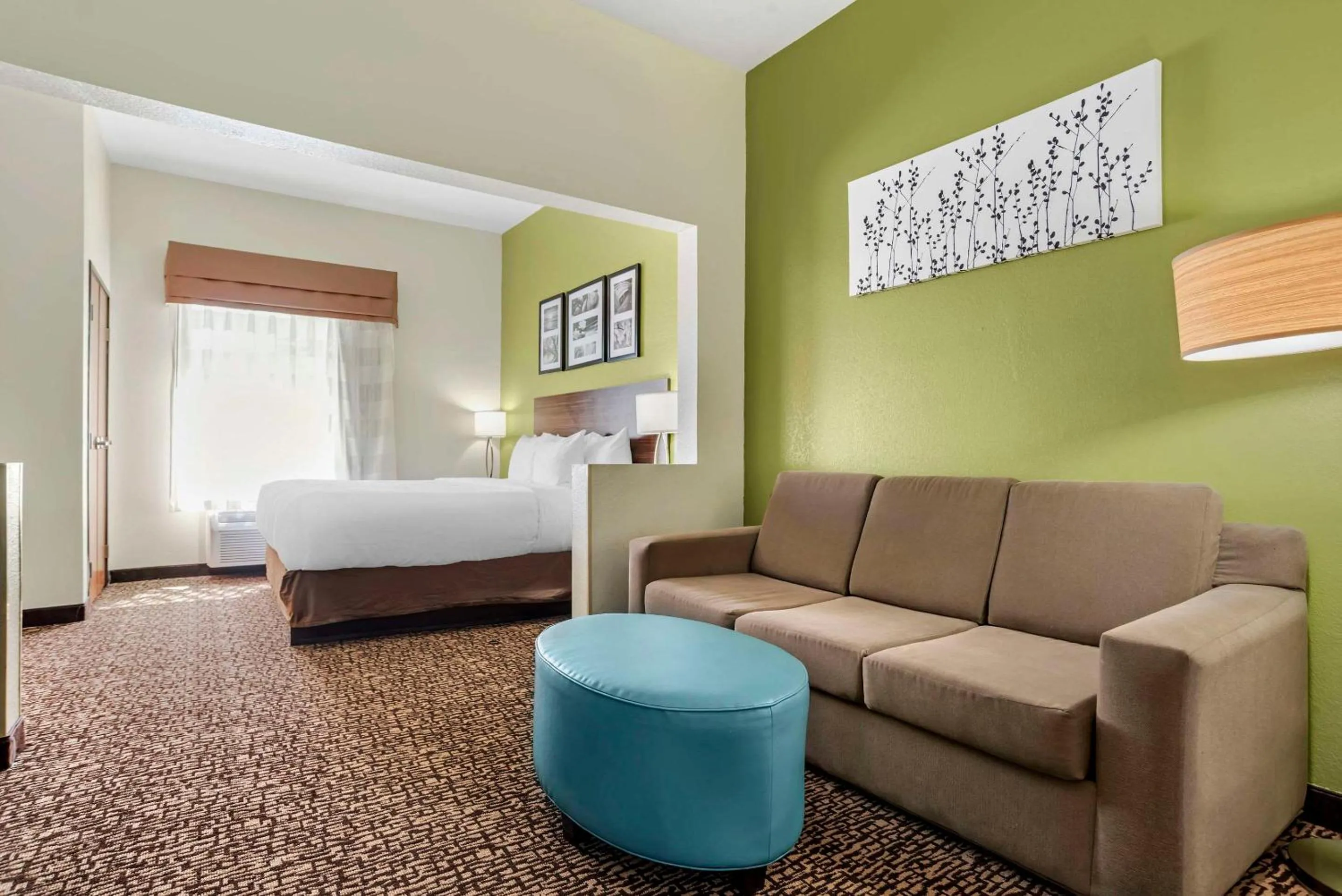 Bedroom, Bed in Sleep Inn & Suites Montgomery East I-85