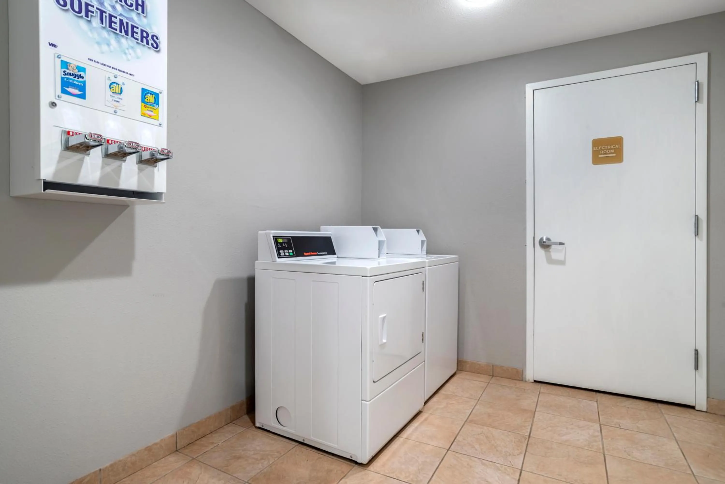 laundry in Quality Inn & Suites Demopolis