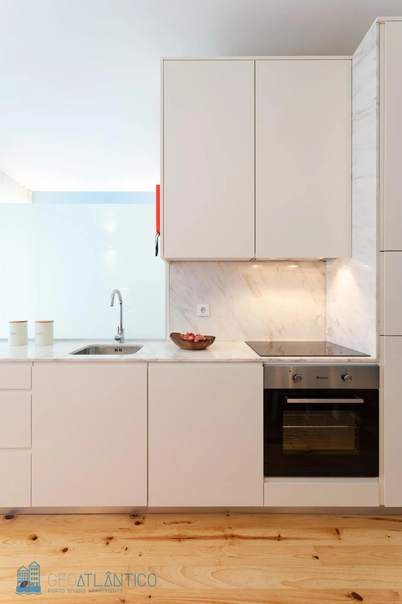 Kitchen or kitchenette in Geo Studios Santa Catarina