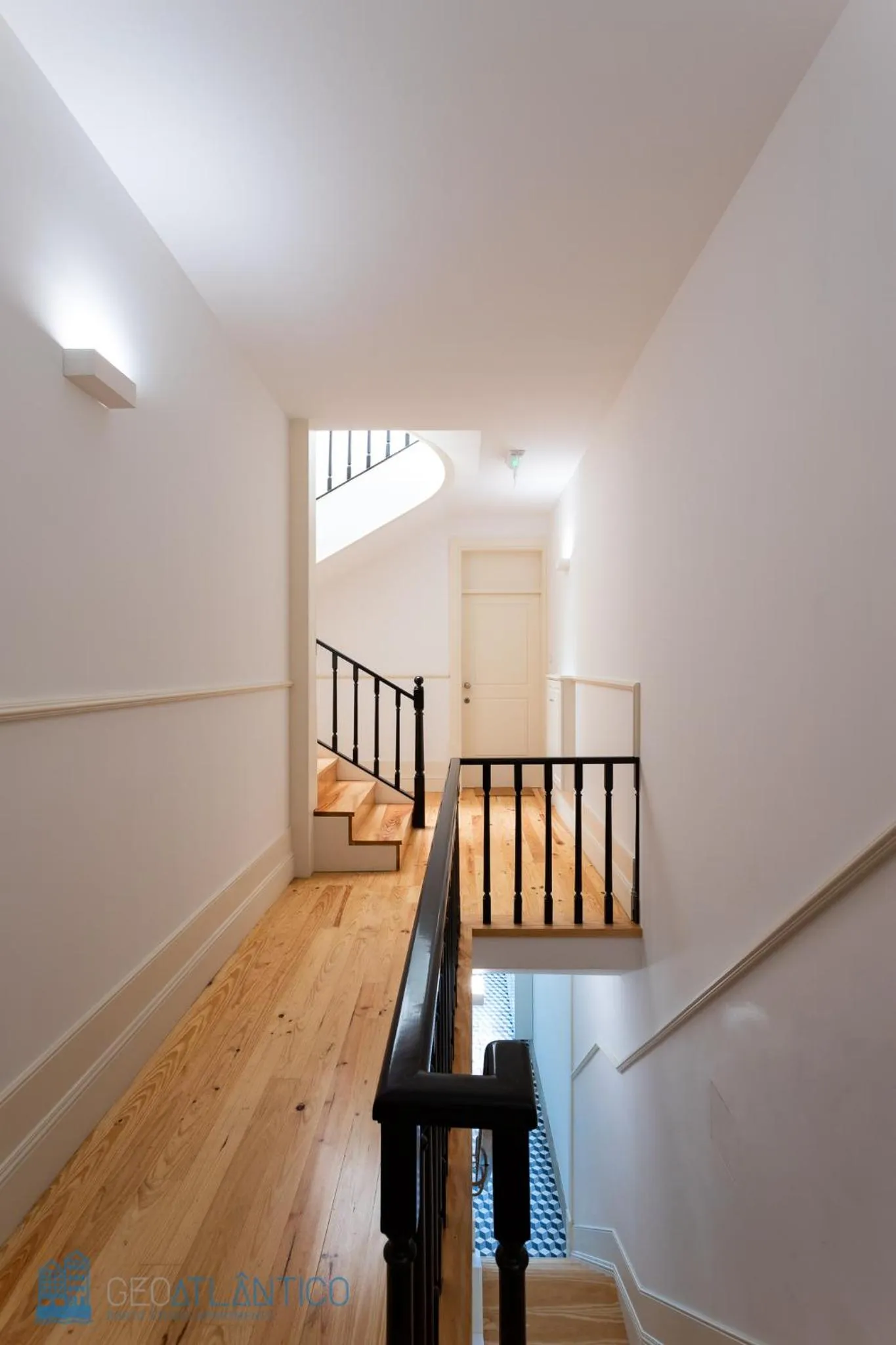 Facade/entrance in Geo Studios Santa Catarina