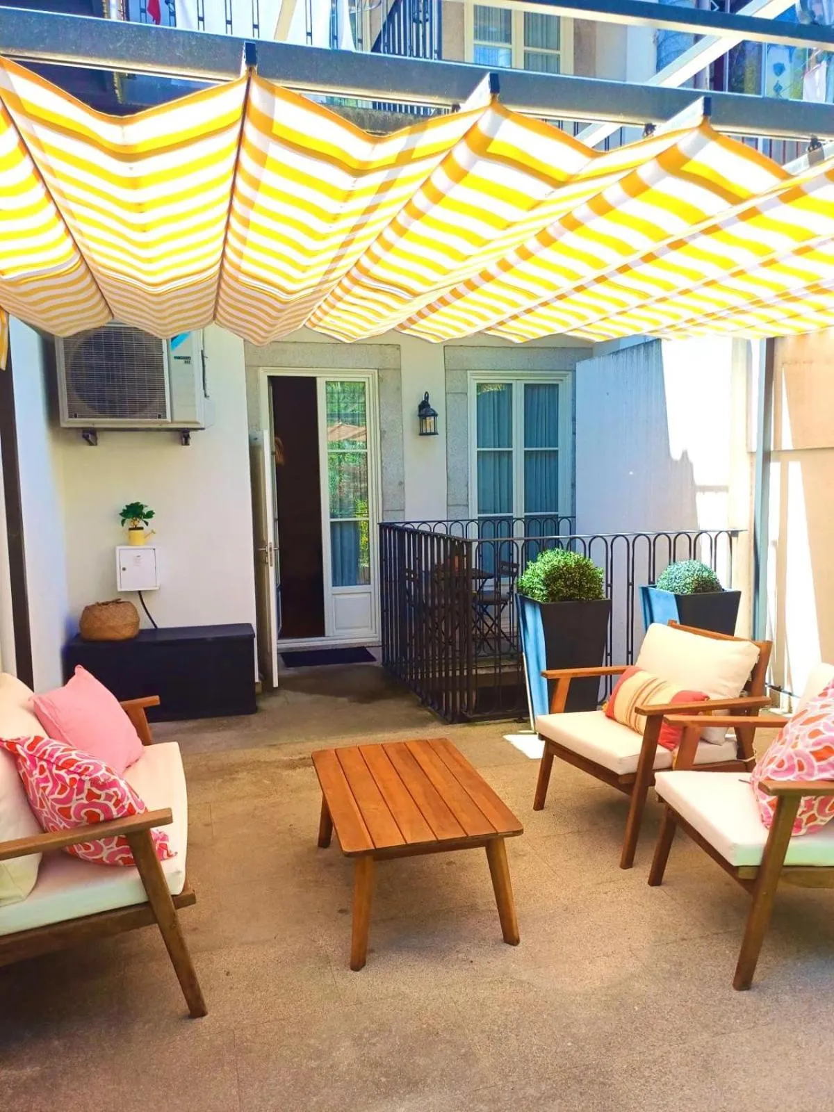 Patio in Geo Studios Santa Catarina