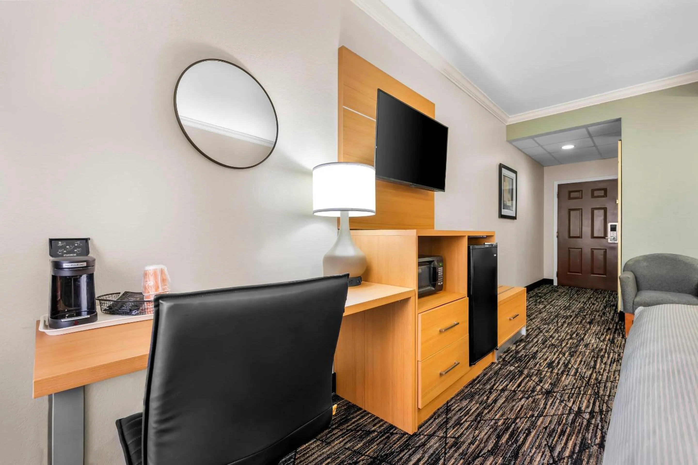 Bedroom, Bed in Quality Inn Alexander City