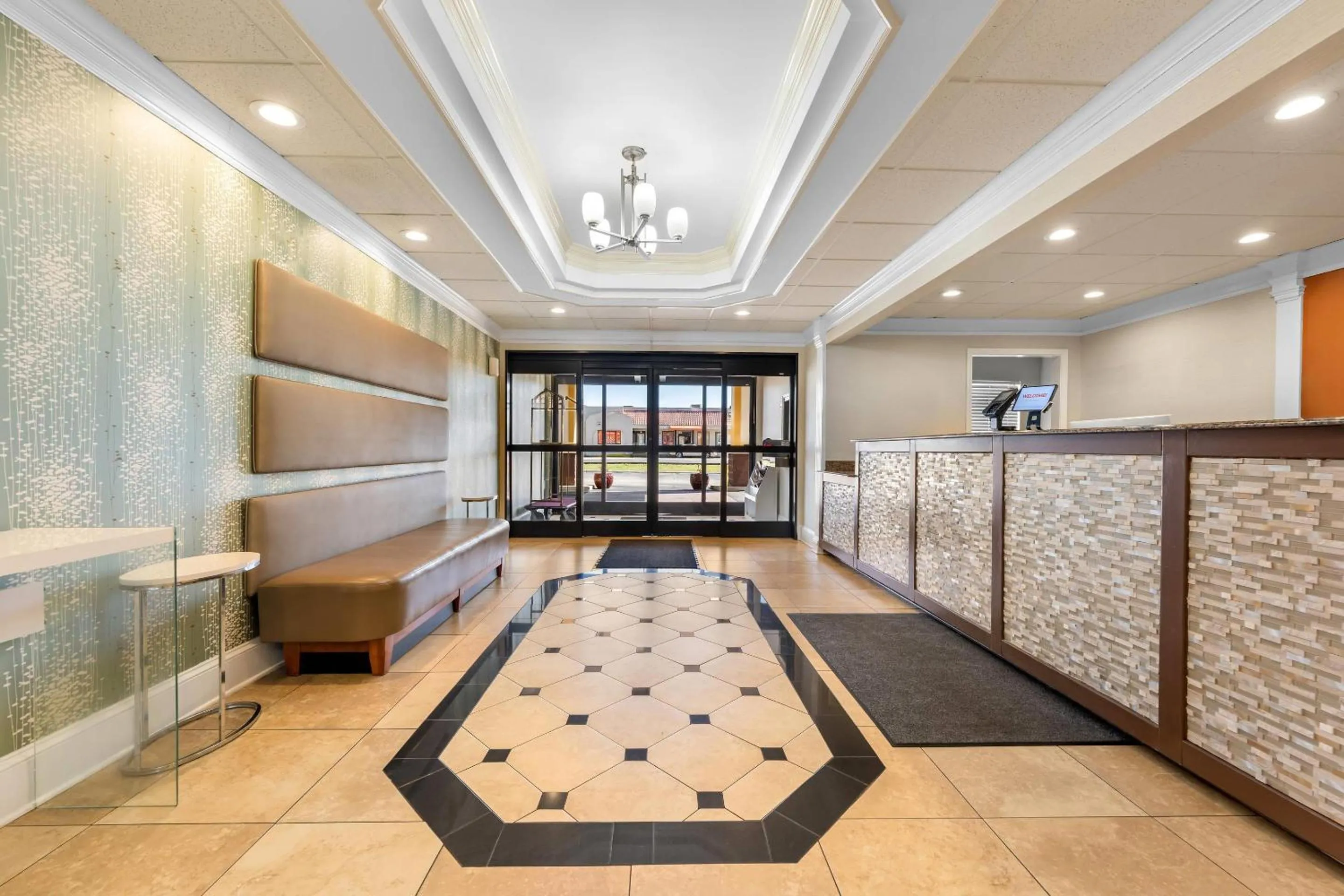 Lobby or reception in Quality Inn Alexander City