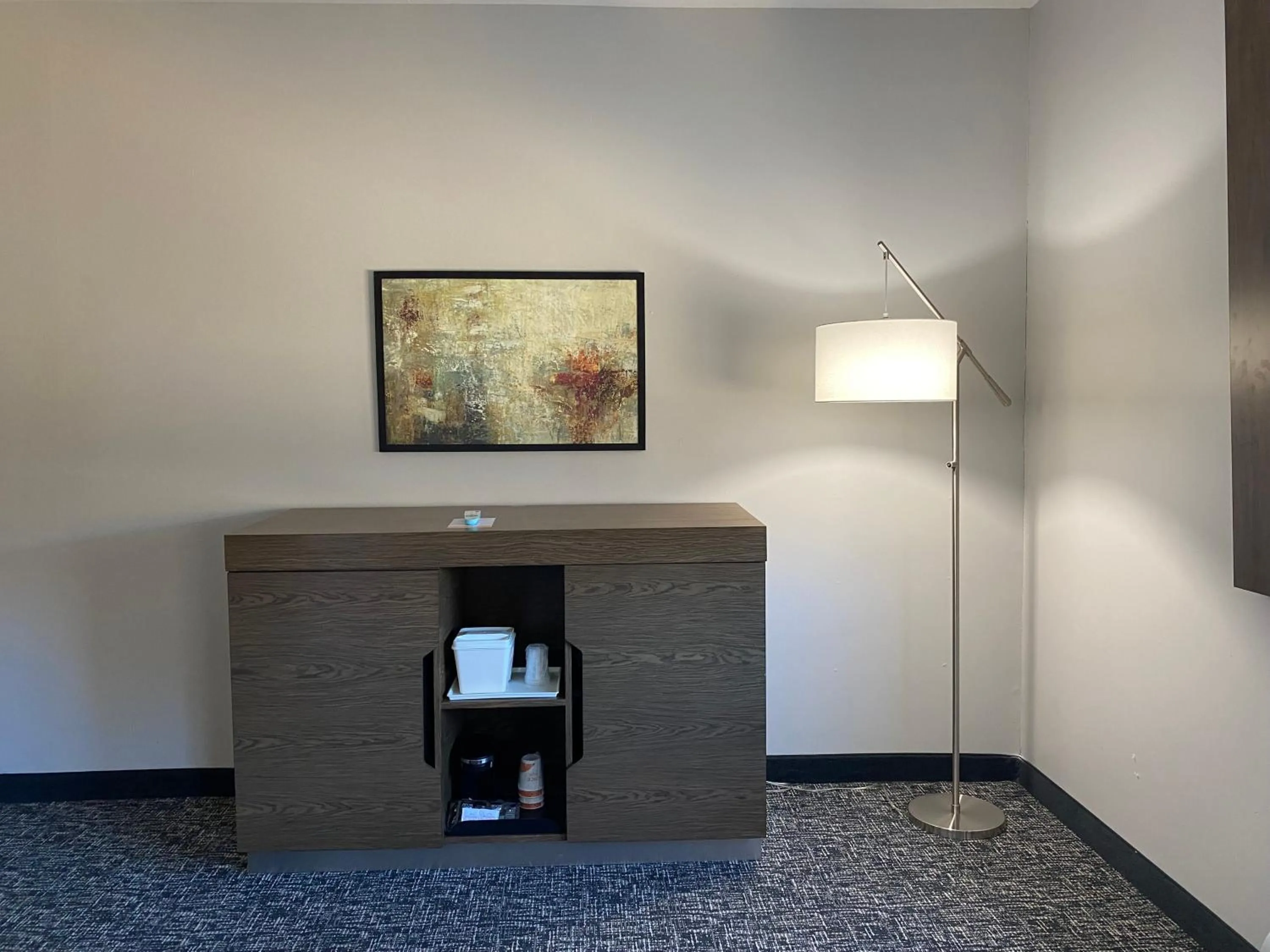 Bedroom in Comfort Inn & Suites Near Lake Guntersville