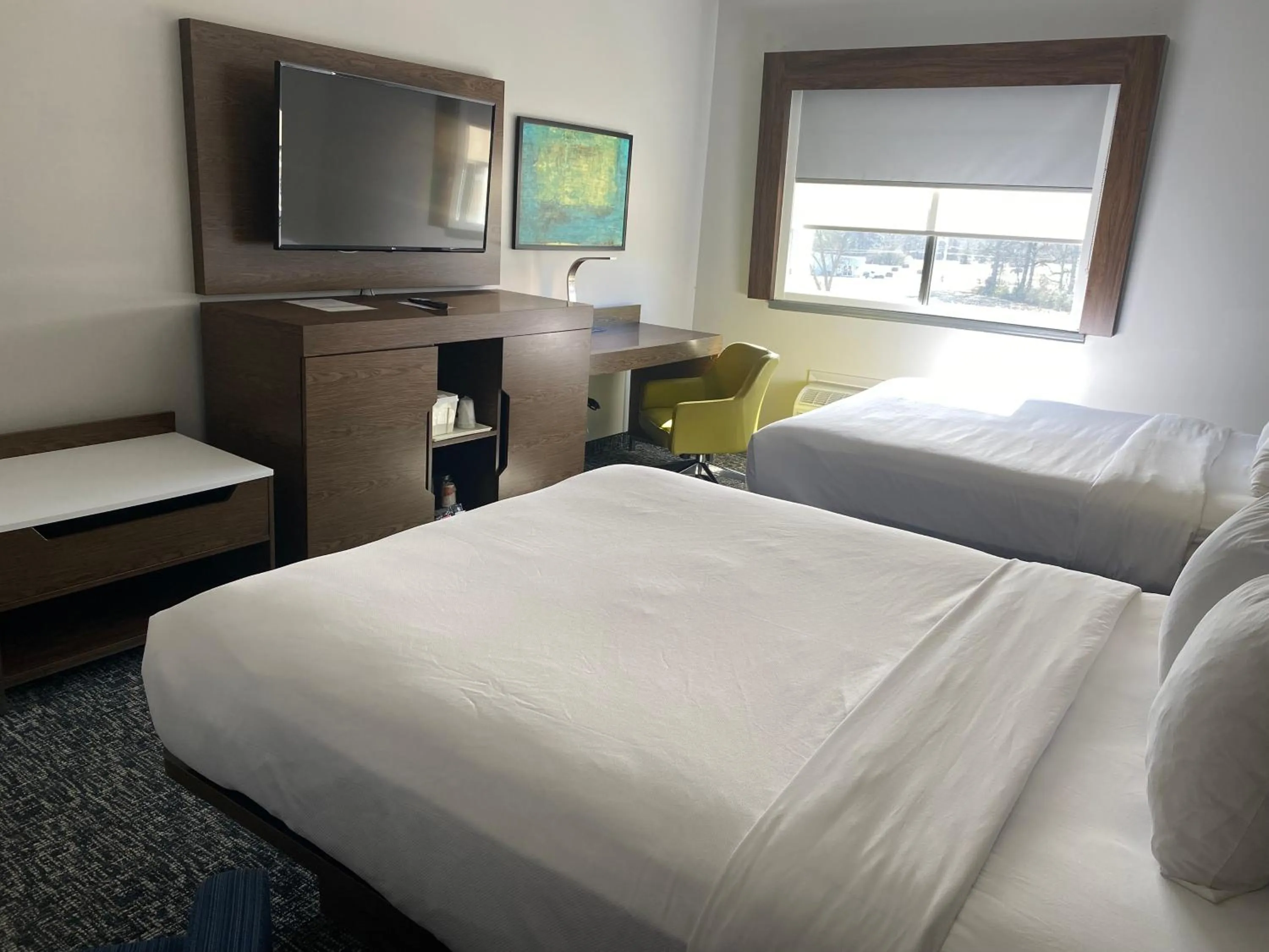 Bedroom, Bed in Comfort Inn & Suites Near Lake Guntersville