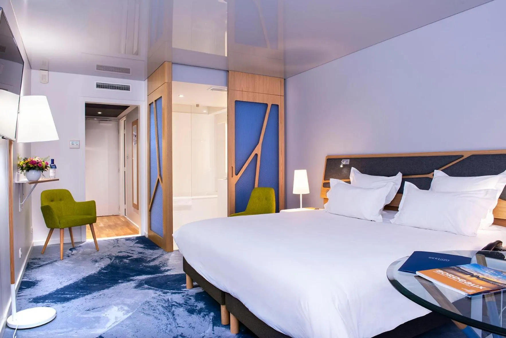 Bed in Seeko'o Hotel Bordeaux