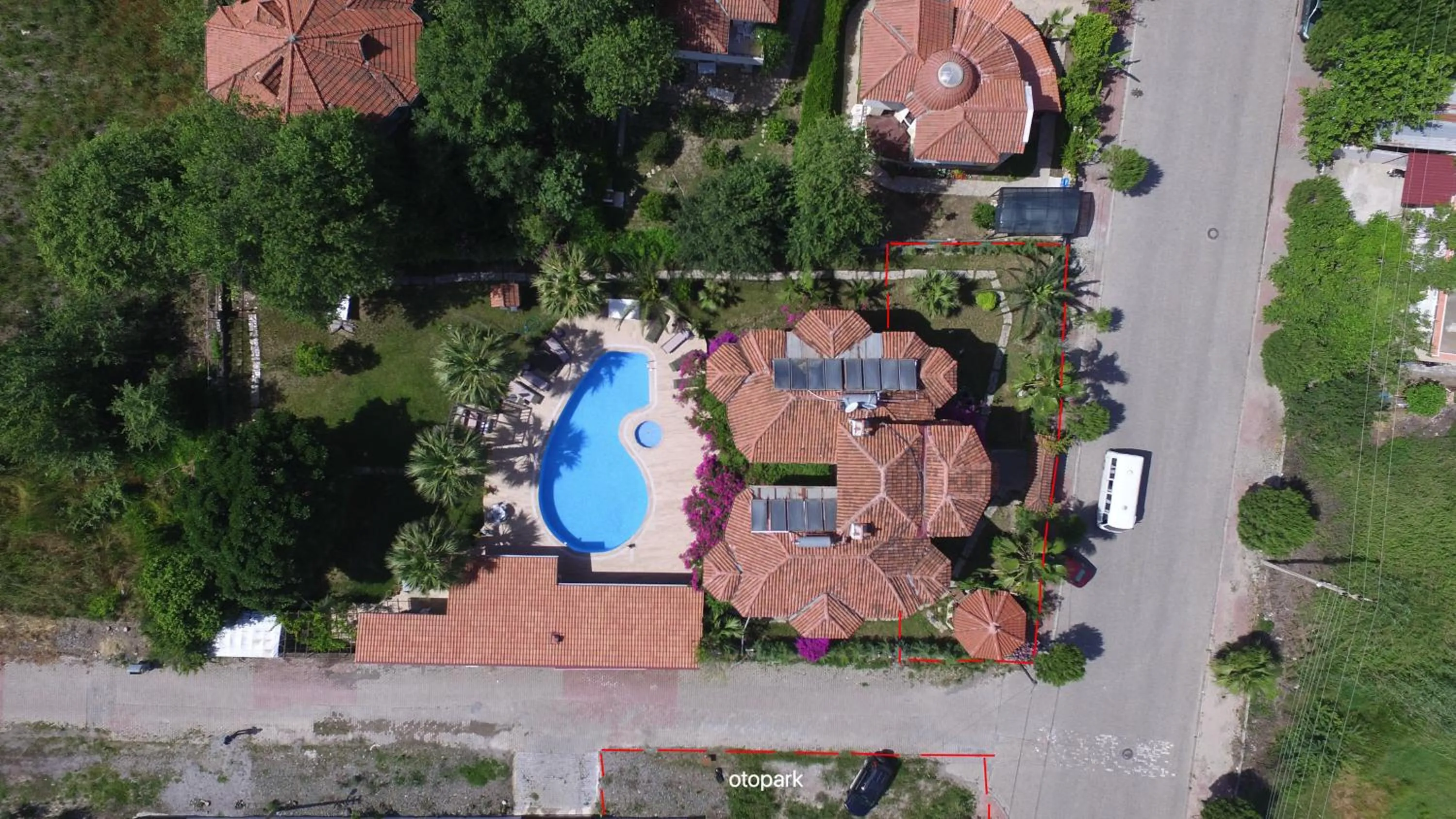 Property building in Murat Pasha Mansion