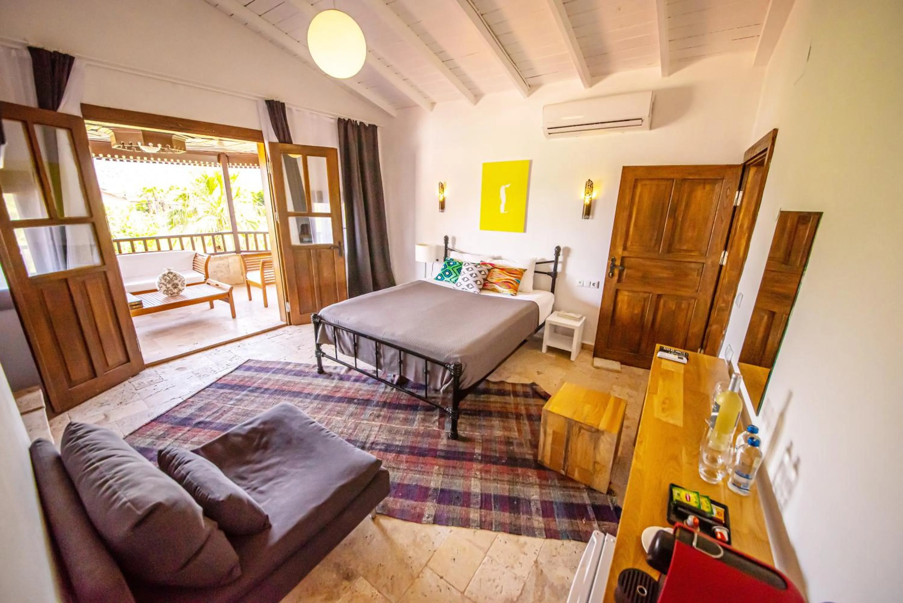 Patio, Bed in Murat Pasha Mansion