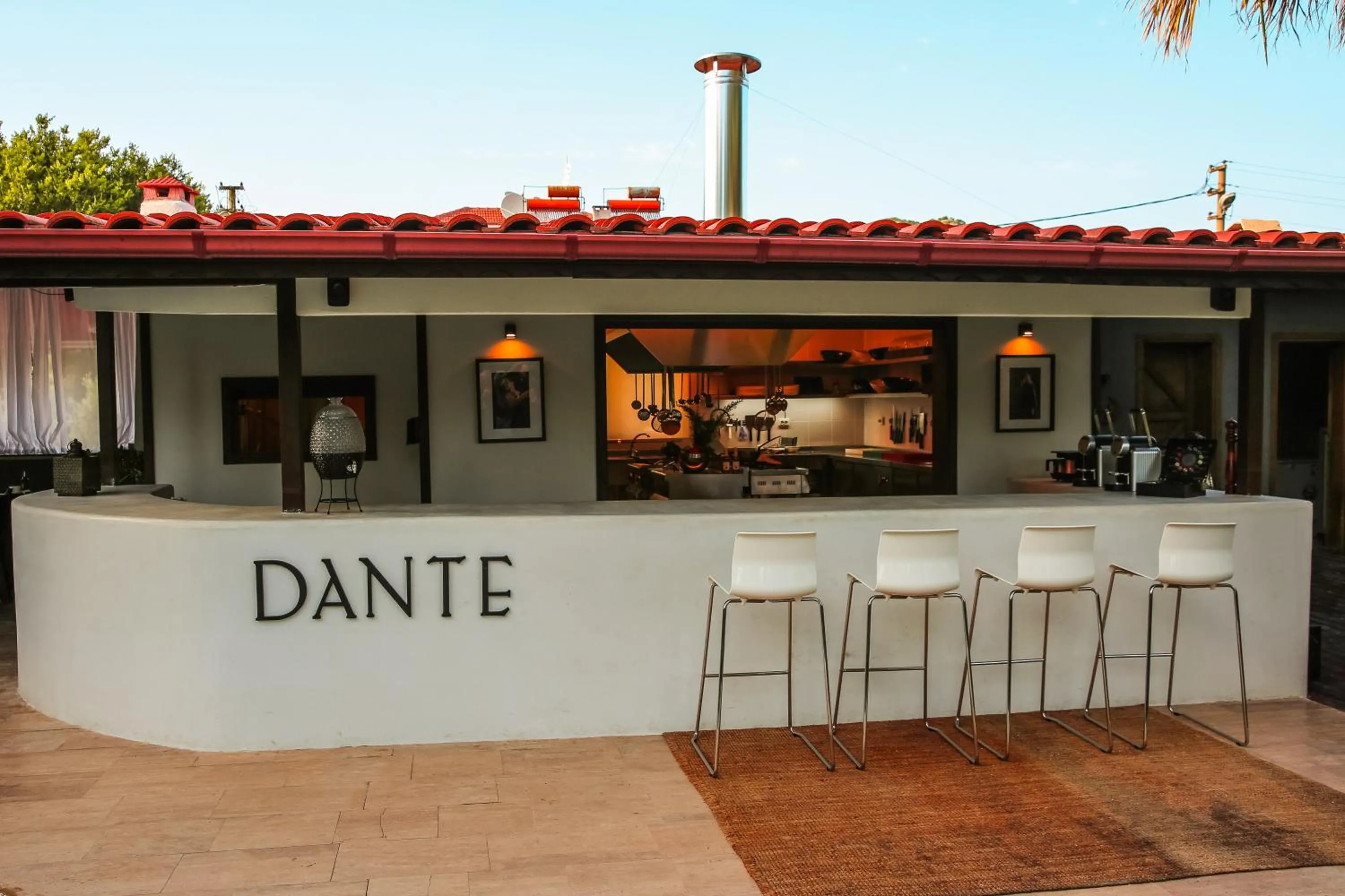 Restaurant/places to eat in Murat Pasha Mansion