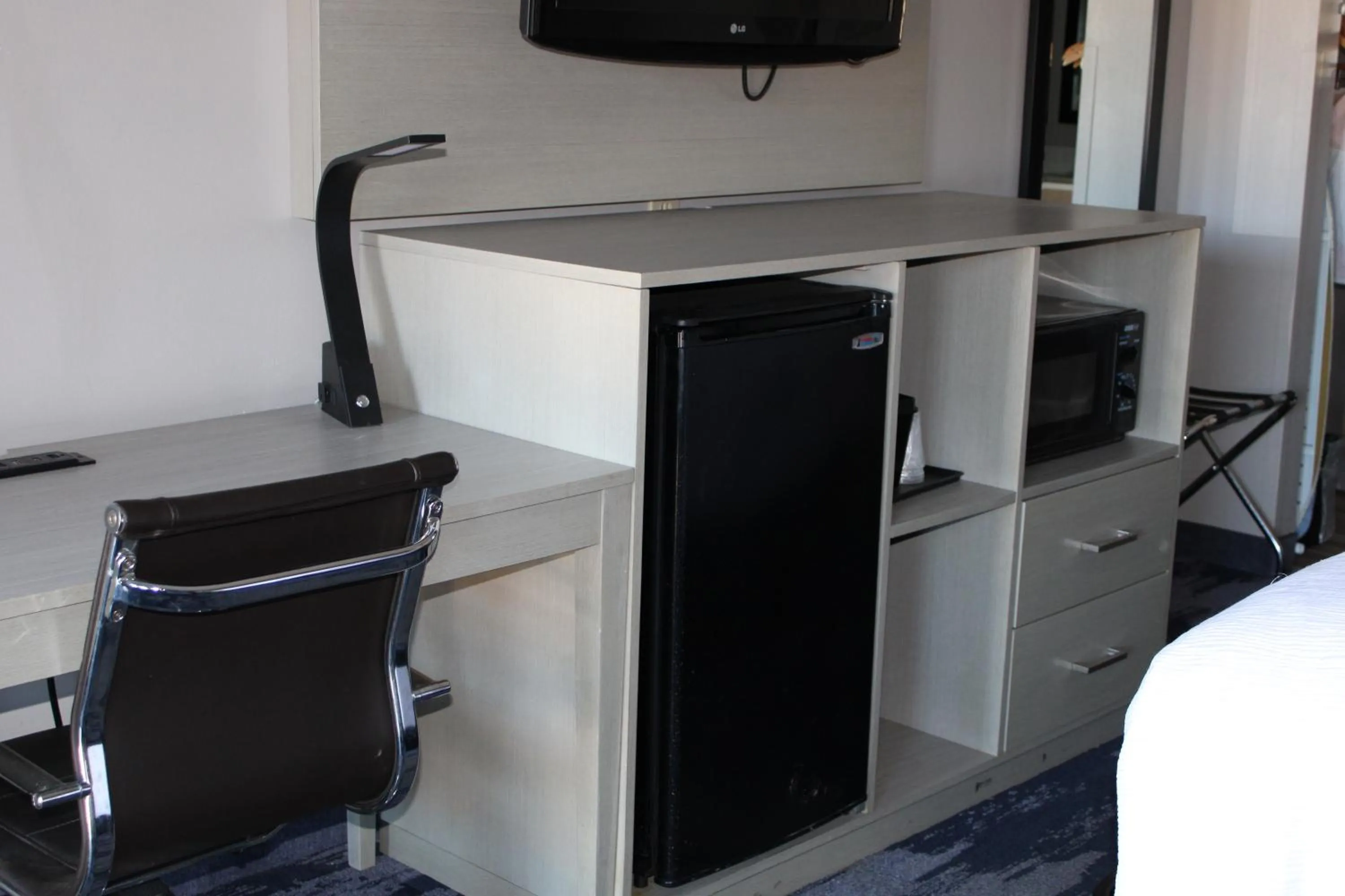 furniture in Quality Inn Scottsboro US-72-Lake Guntersville Area