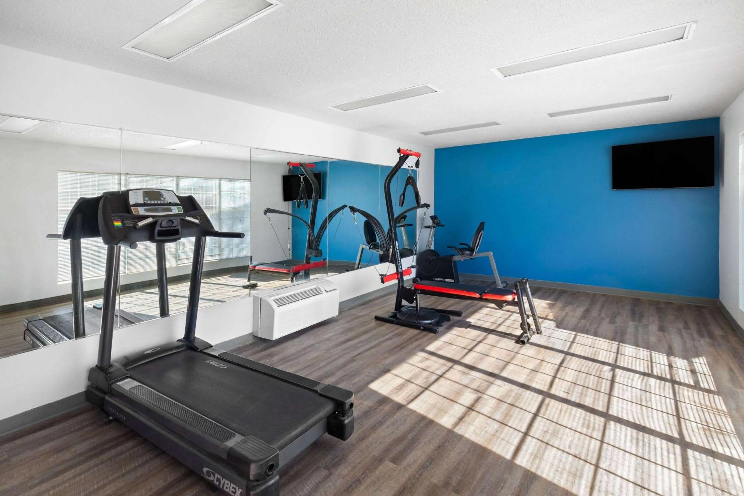 Fitness centre/facilities in Baymont by Wyndham Selma