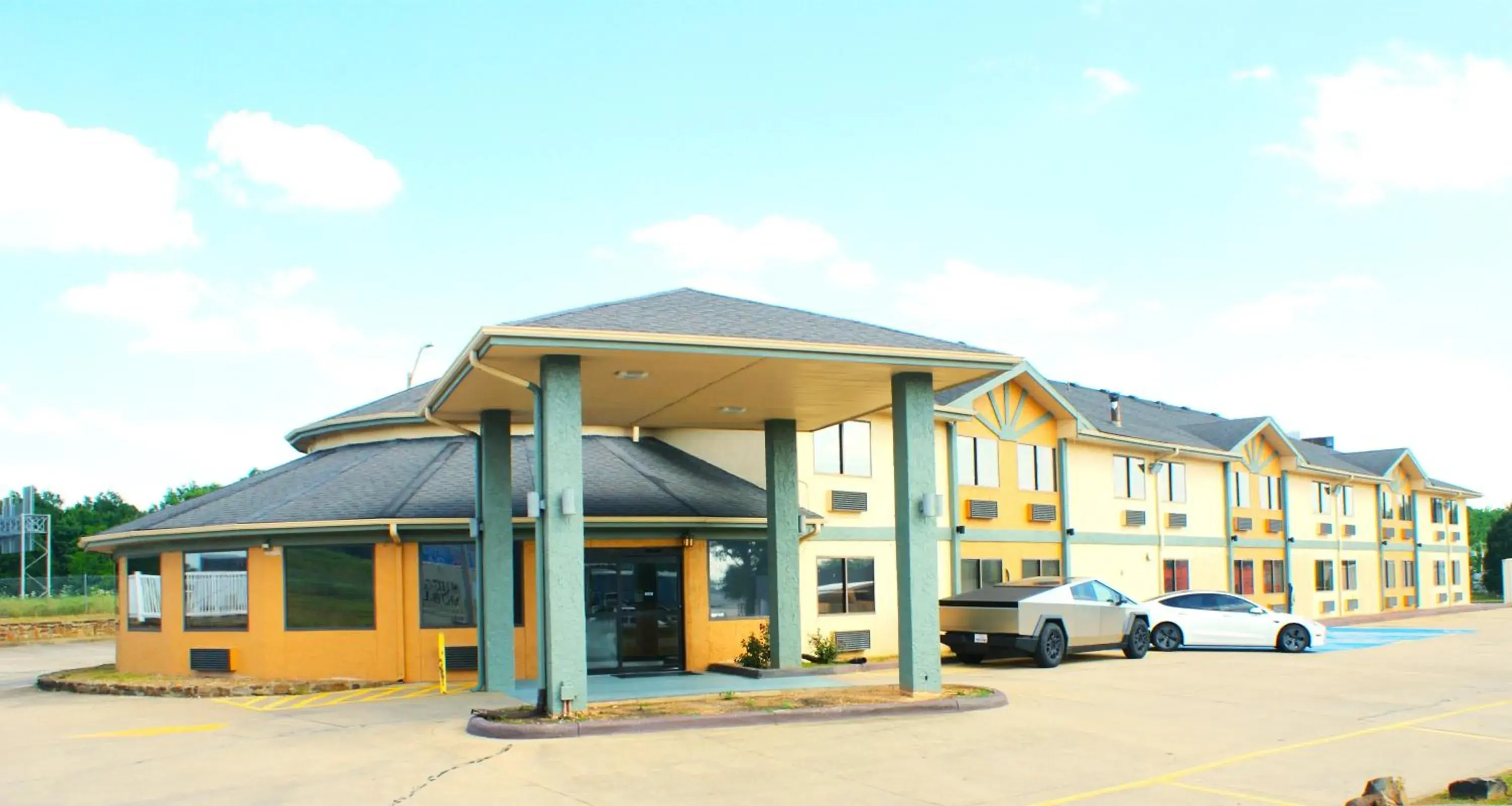 Sonesta Essential Van Buren-Fort Smith Sonesta Essential Van Buren-Fort Smith