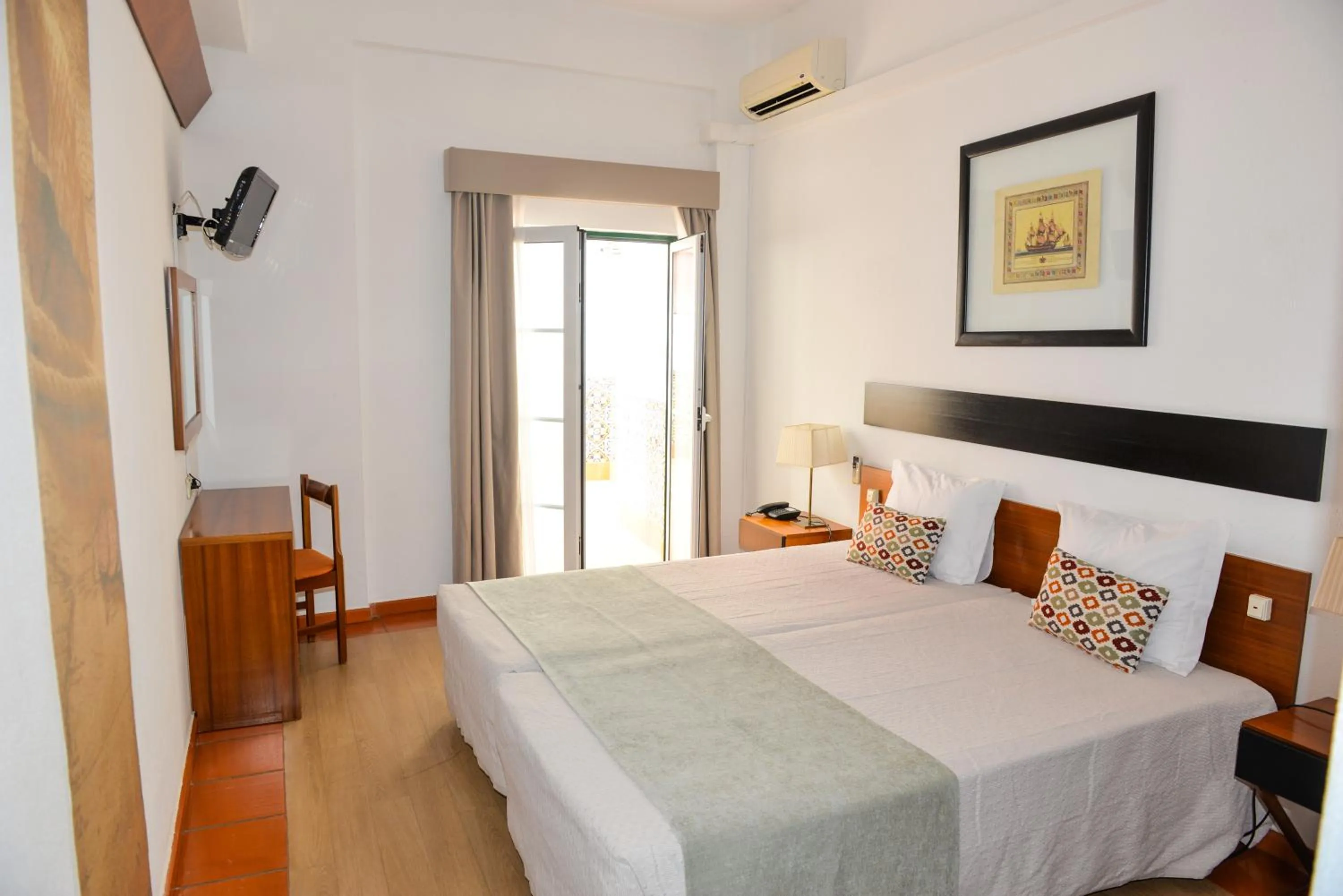 Bedroom, Bed in LagosMar Story Hotel