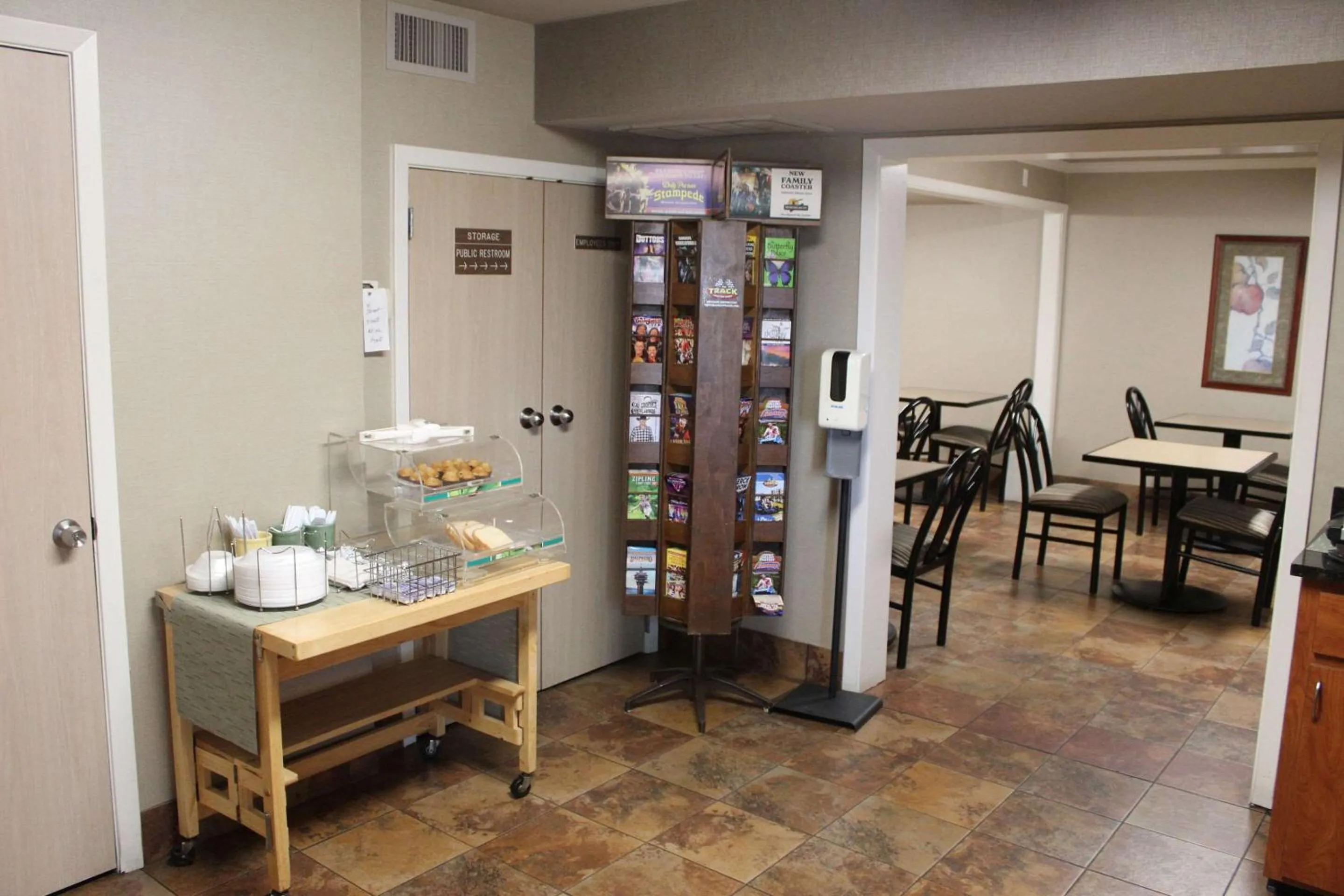 Breakfast in Quality Inn Conway - Greenbrier