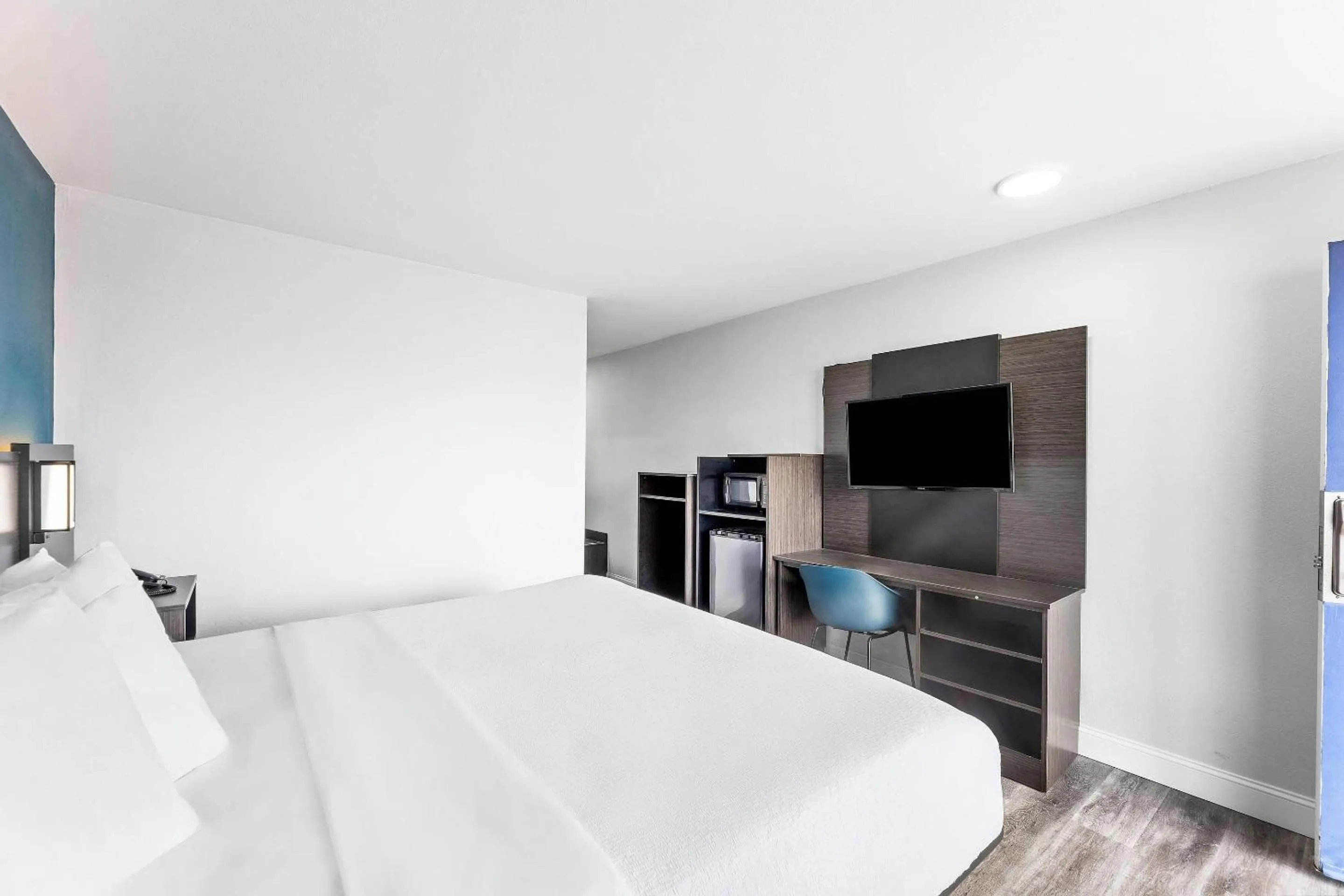 Bedroom, Bed in Rodeway Inn West Memphis