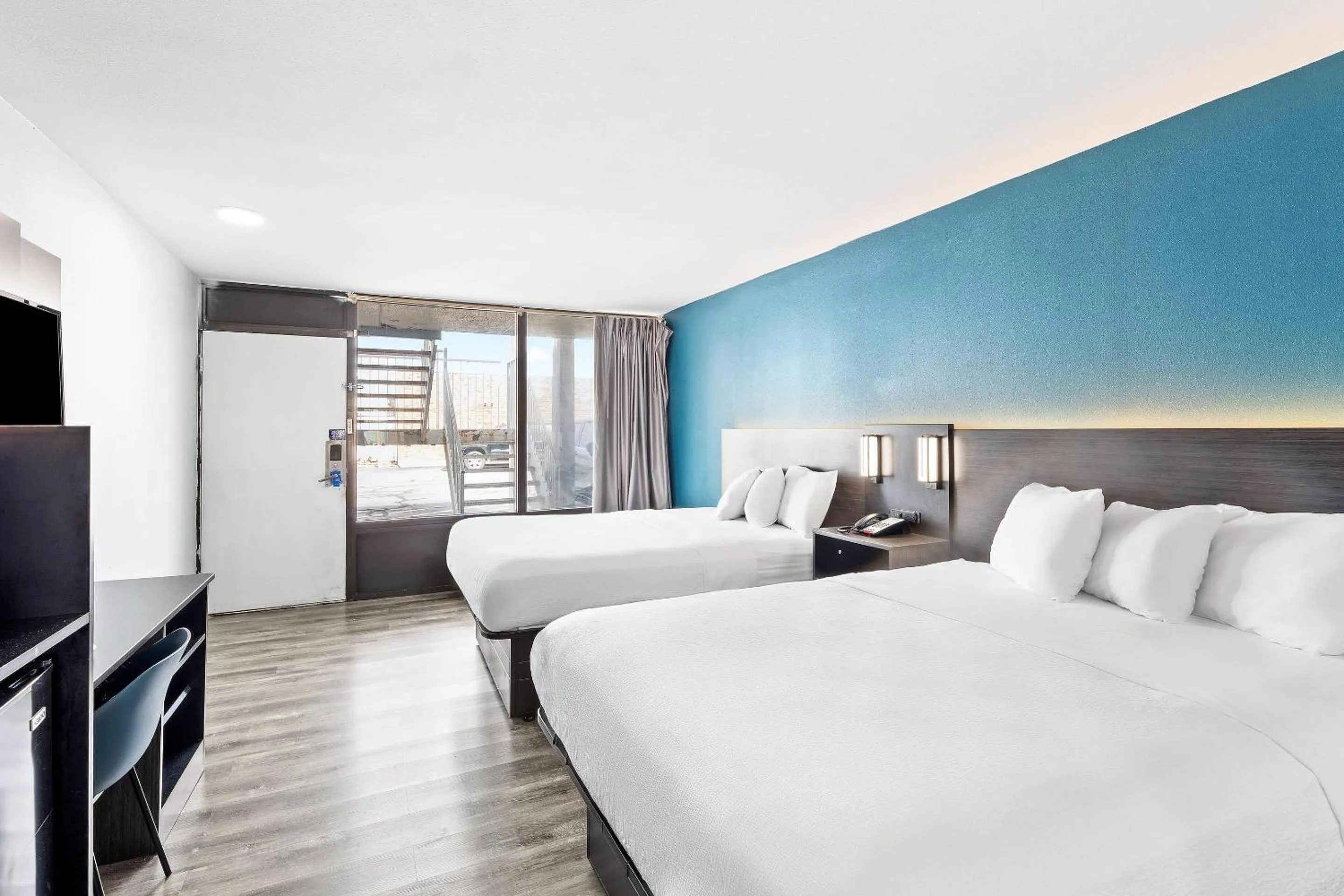 Bedroom, Bed in Rodeway Inn West Memphis