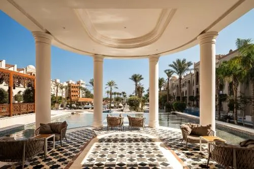 Grand Palace - Couples only 18 years plus