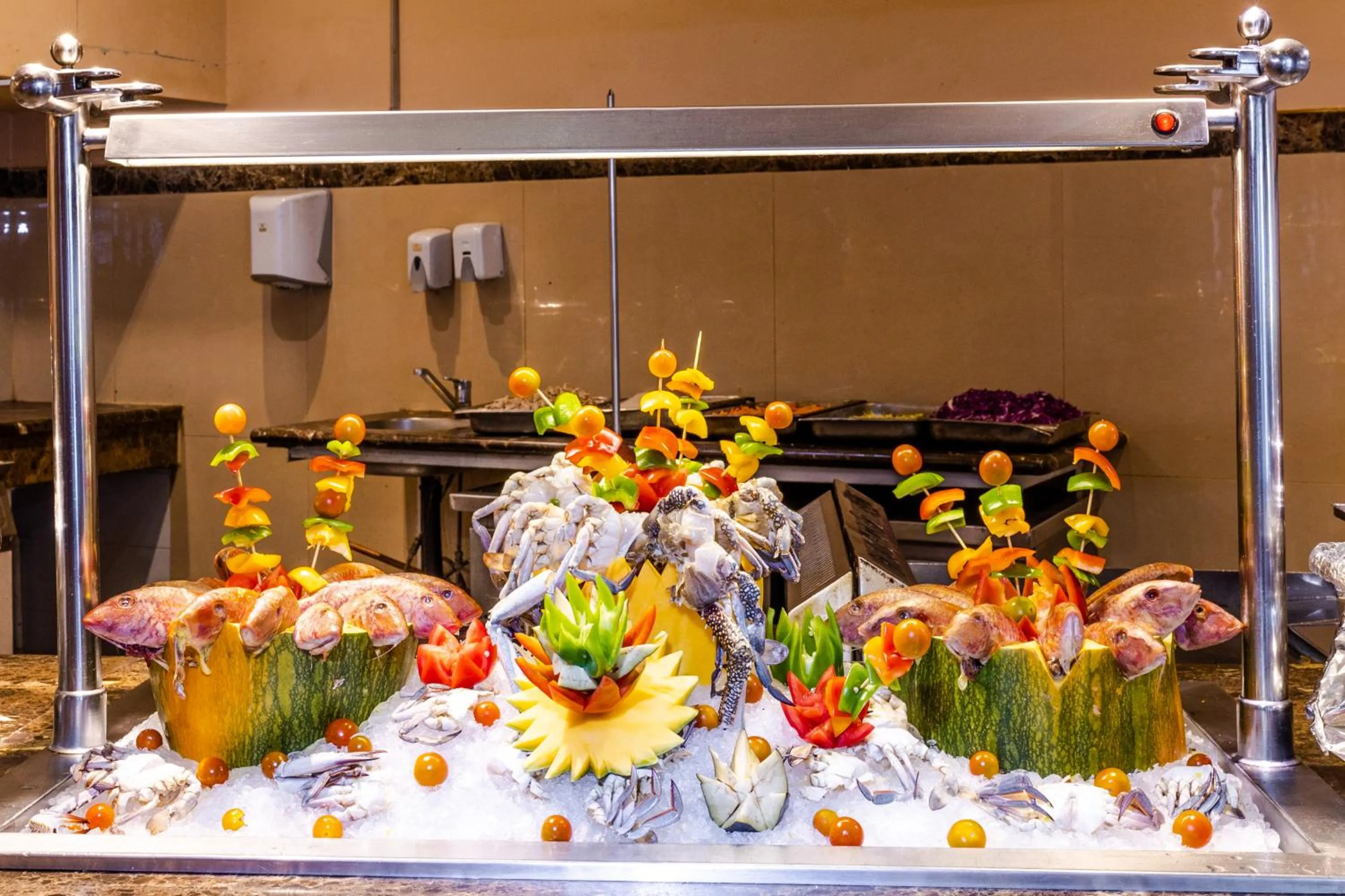 Restaurant/places to eat in Grand Palace - Couples only 18 years plus