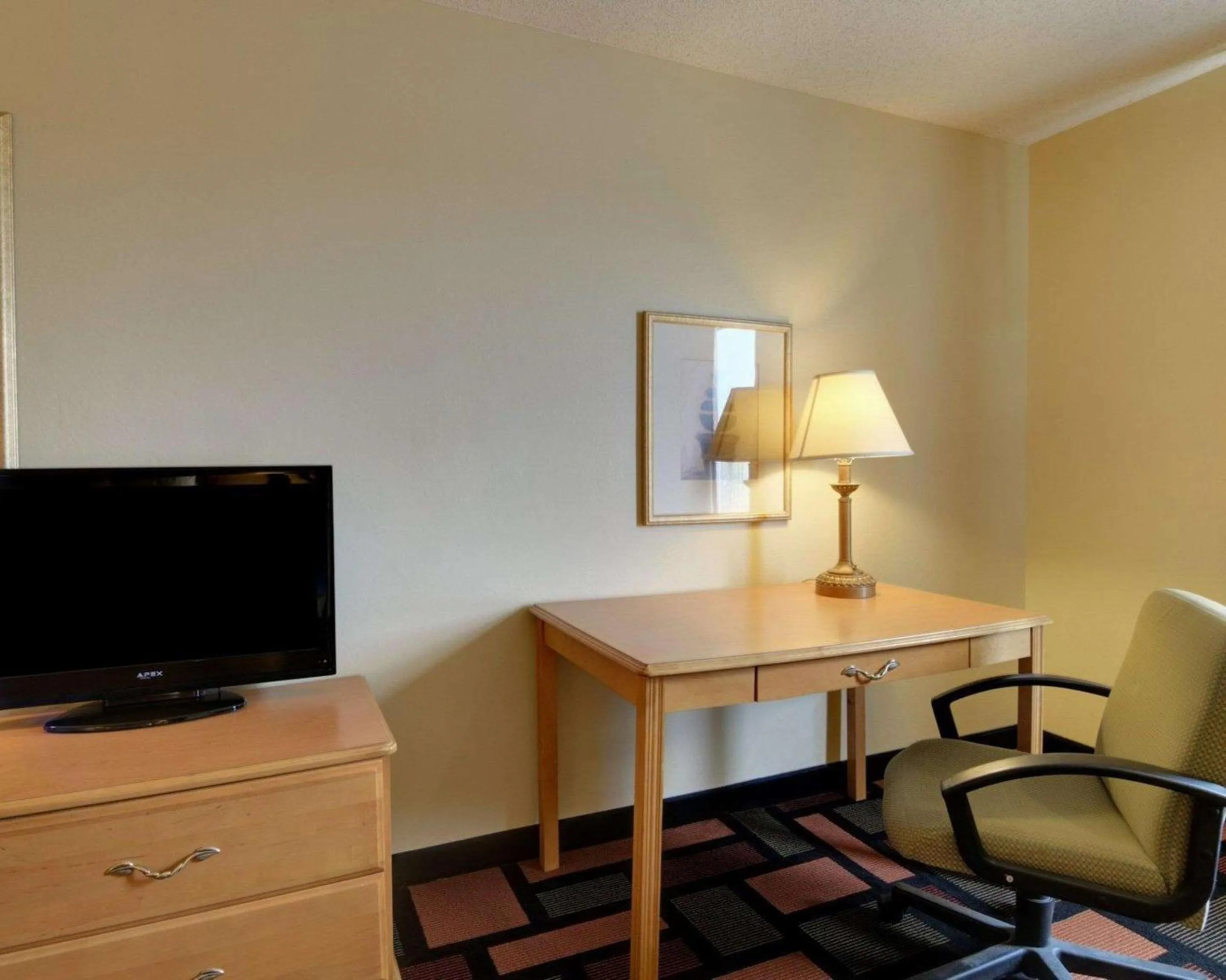 Photo of the whole room in Quality Inn & Suites Malvern
