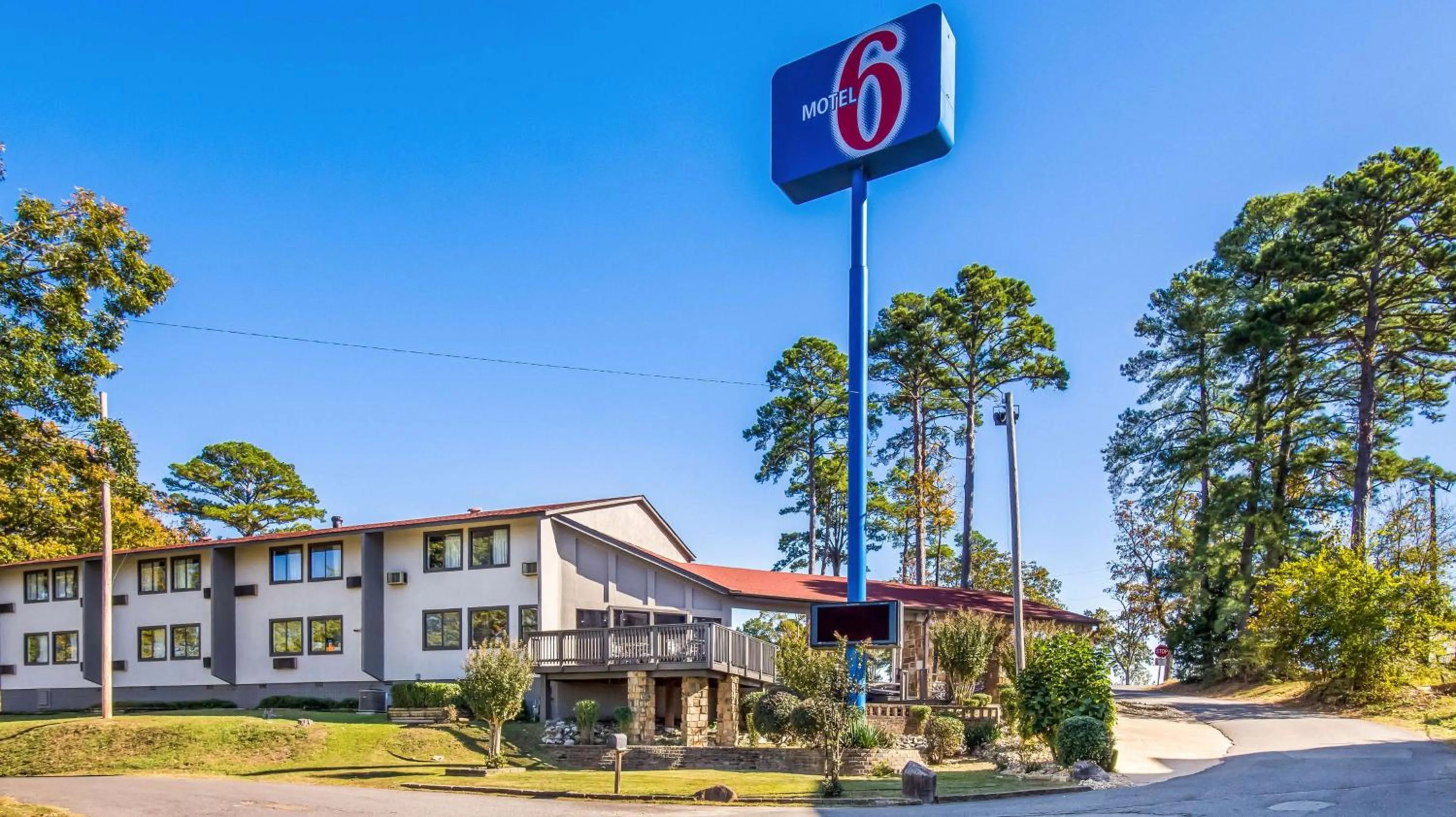 Property building in Motel 6-Hot Springs, AR