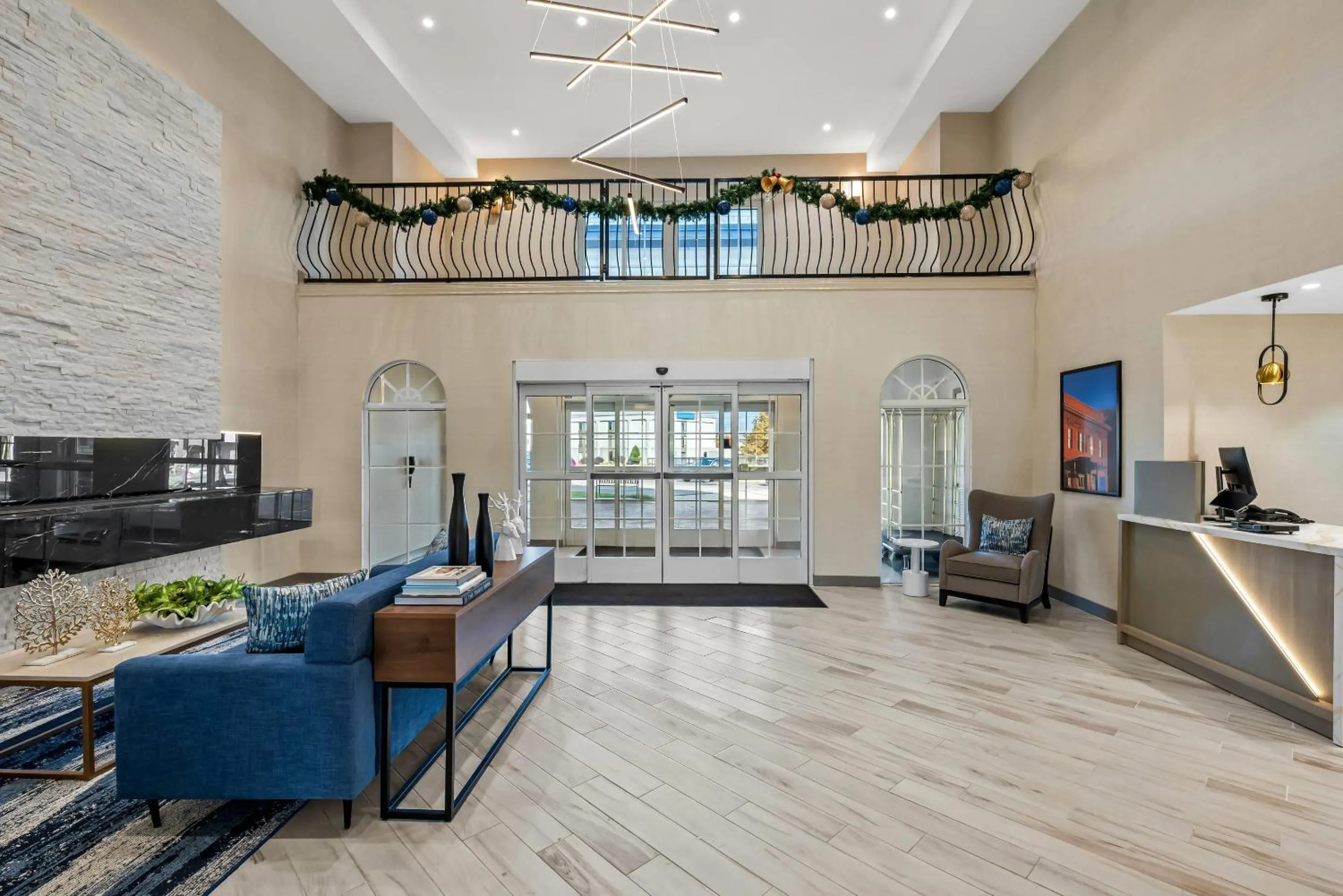 Lobby or reception in Comfort Suites Conway