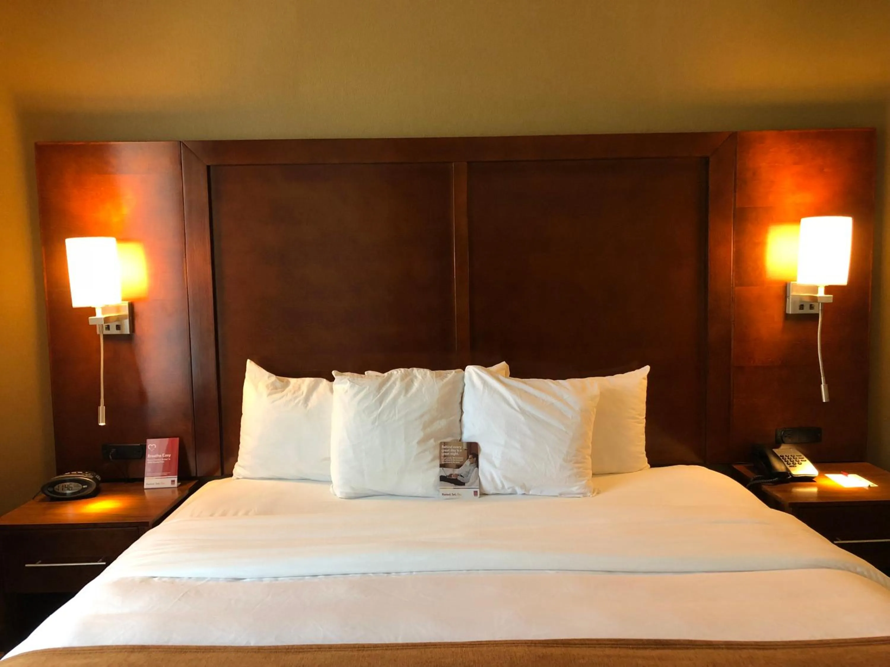 Bed in Comfort Suites Forrest City