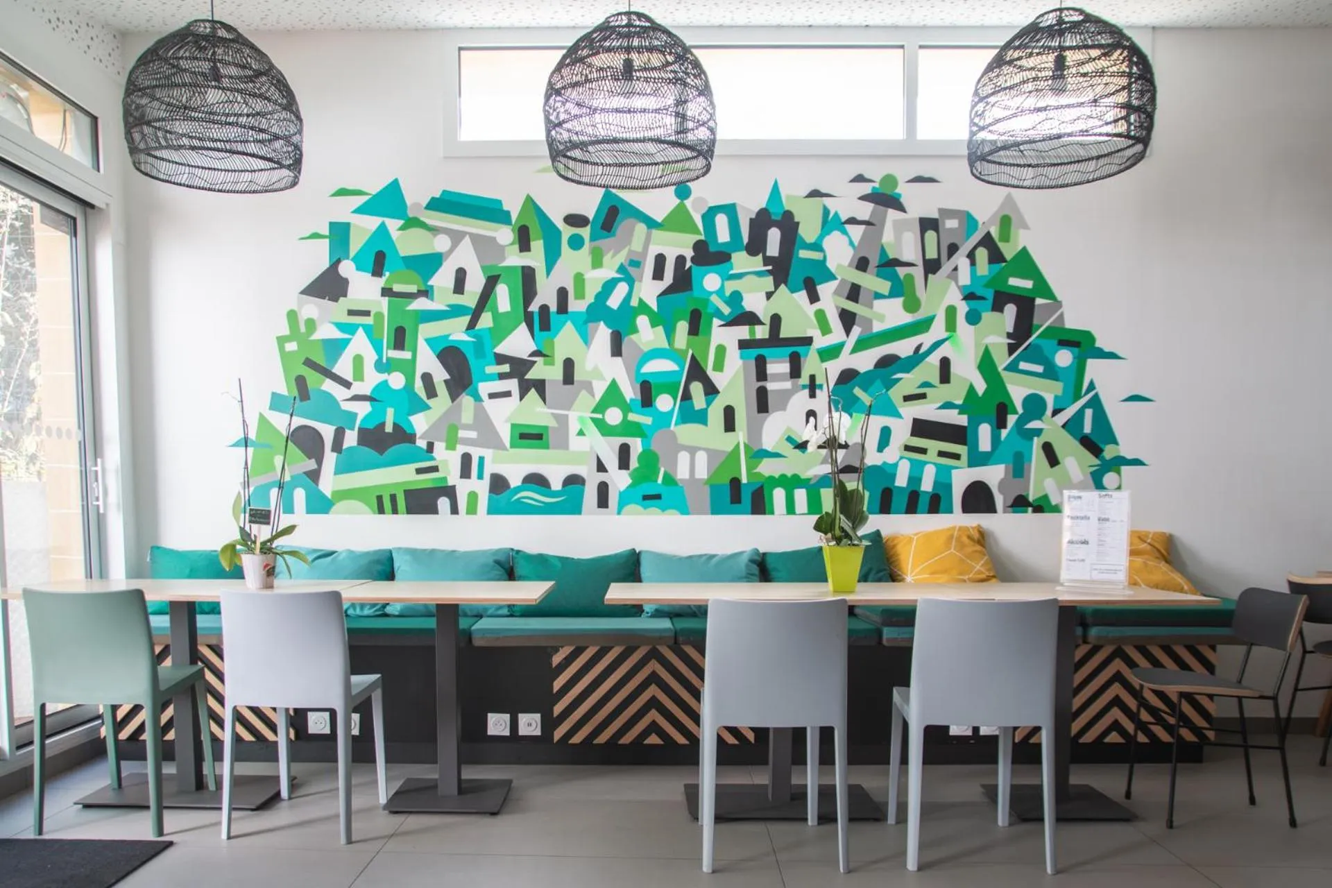 Decorative detail in The People - Paris Bercy