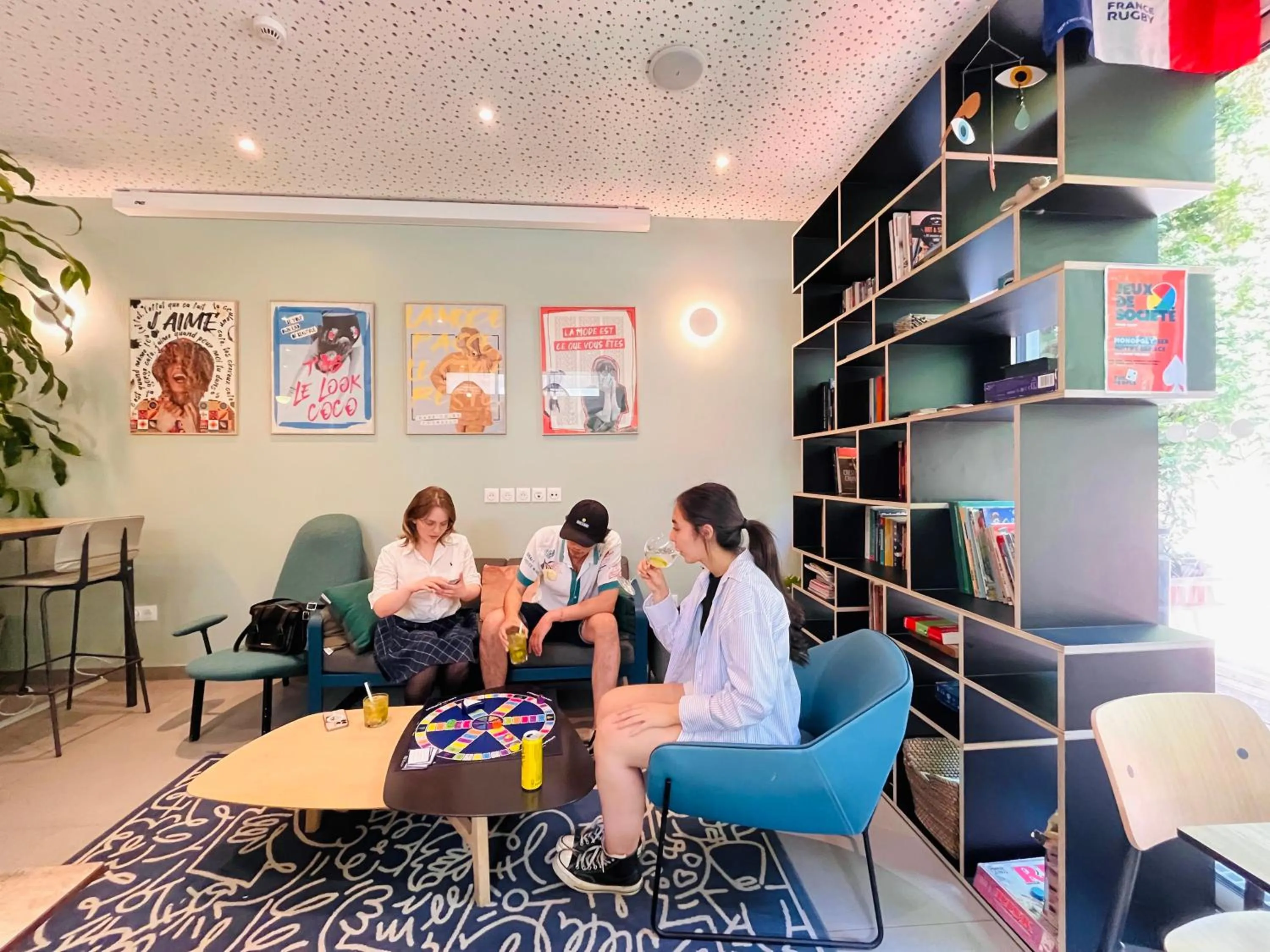 Restaurant/places to eat in The People - Paris Bercy