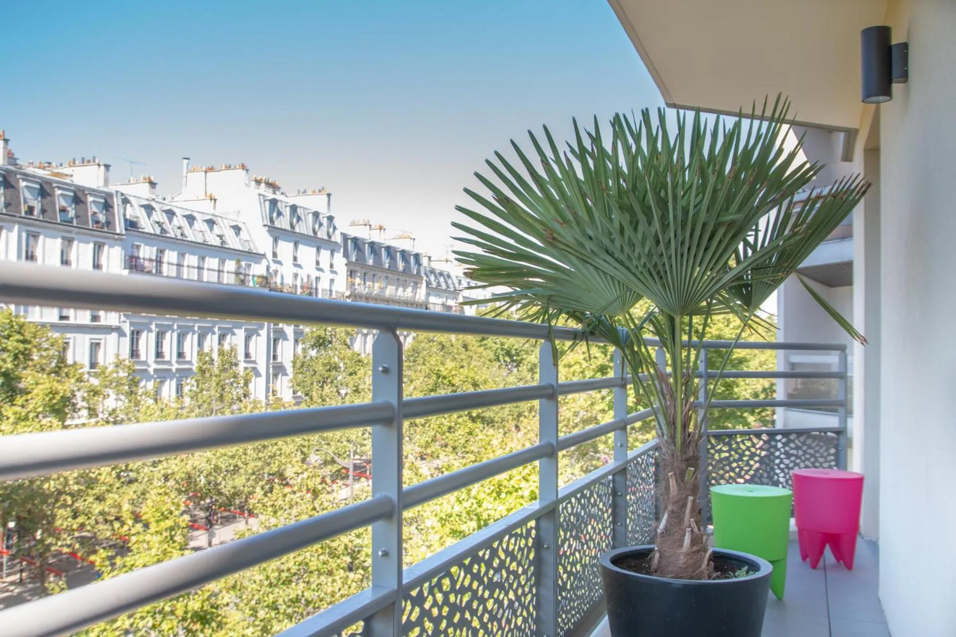 Balcony/Terrace in The People - Paris Bercy