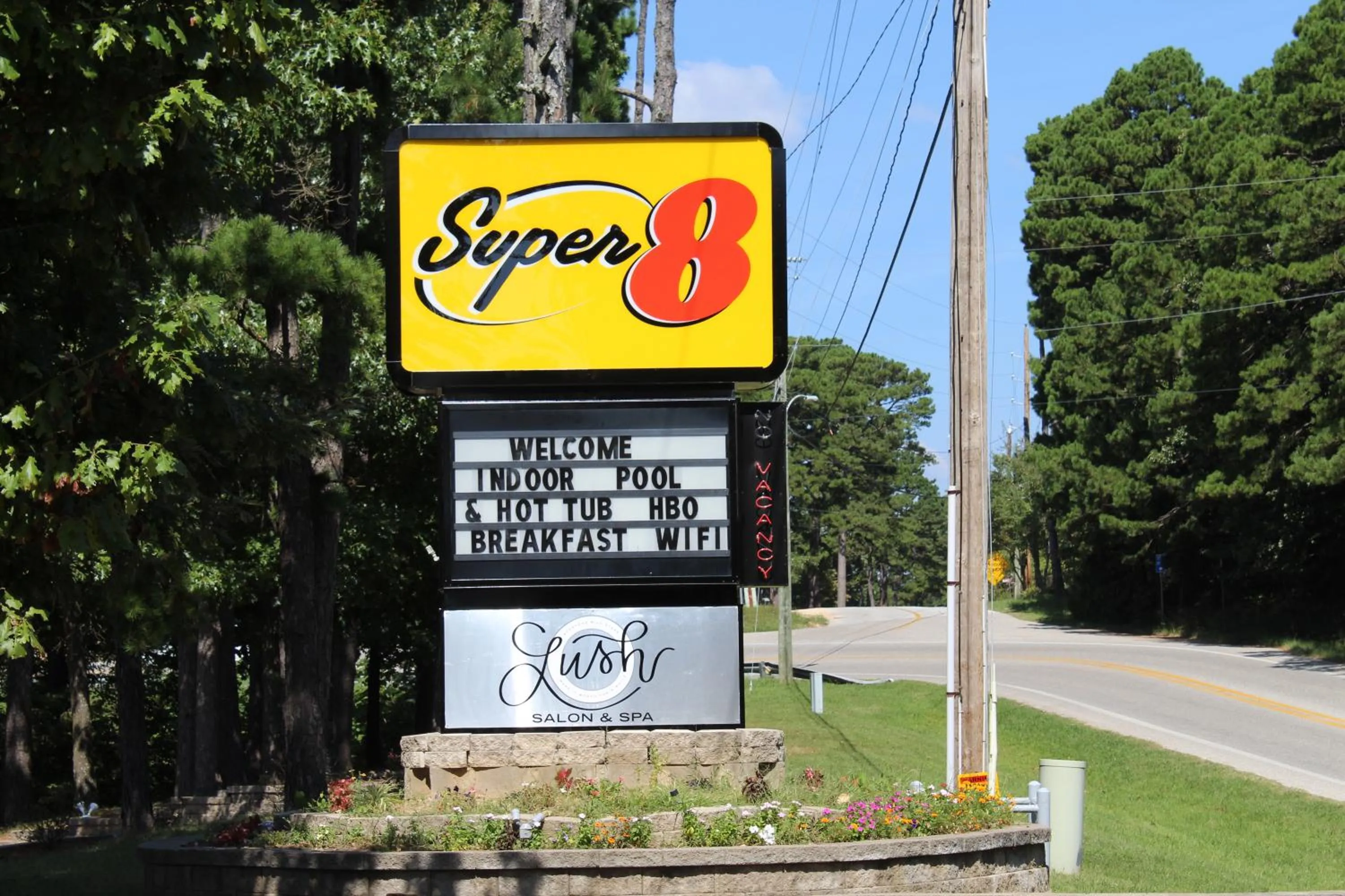Property logo or sign in Super 8 by Wyndham Eureka Springs