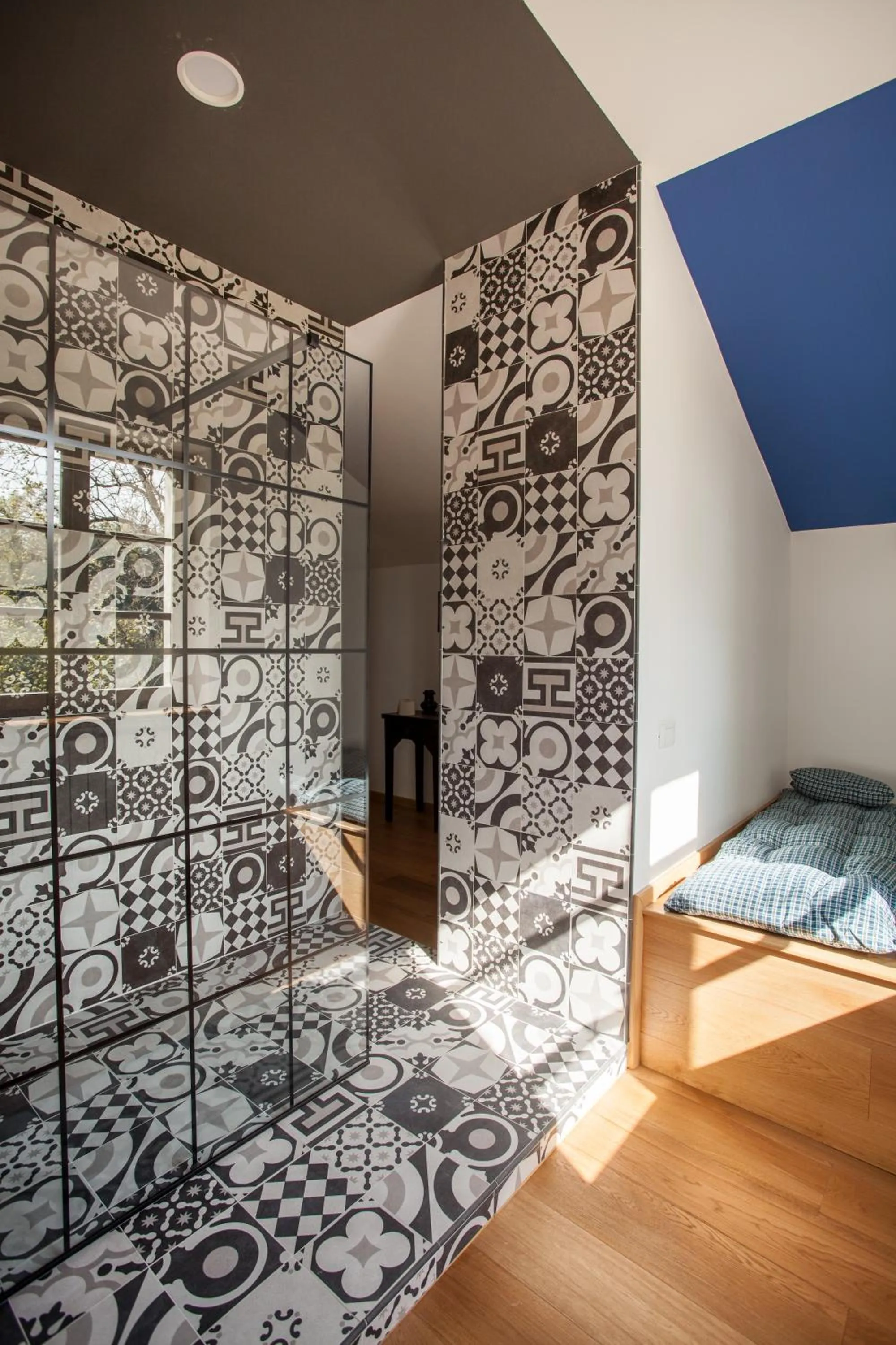 Photo of the whole room, Bed in AMERICA NEI BOSCHI B&B