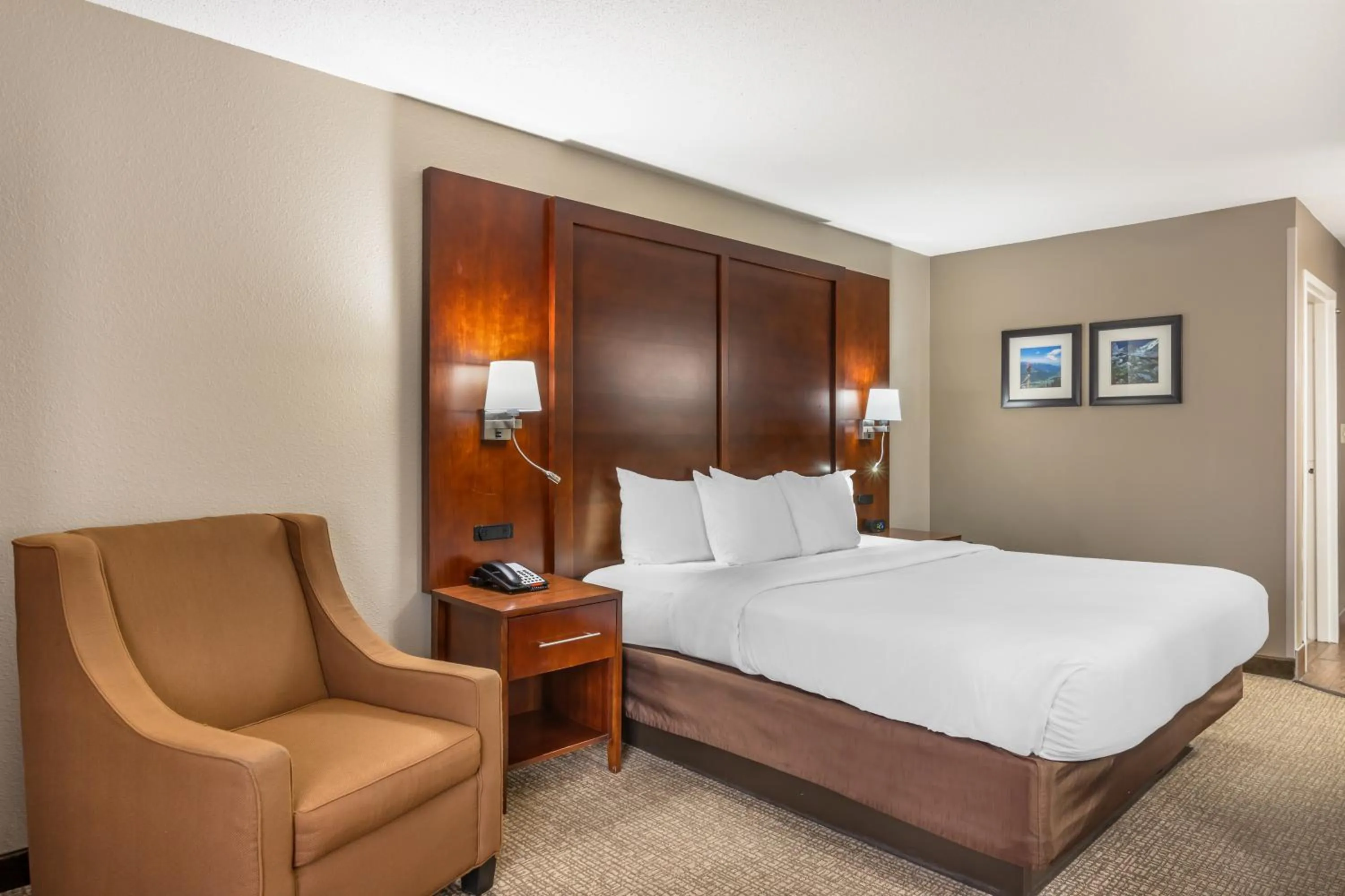 Bed in Comfort Inn & Suites Conway