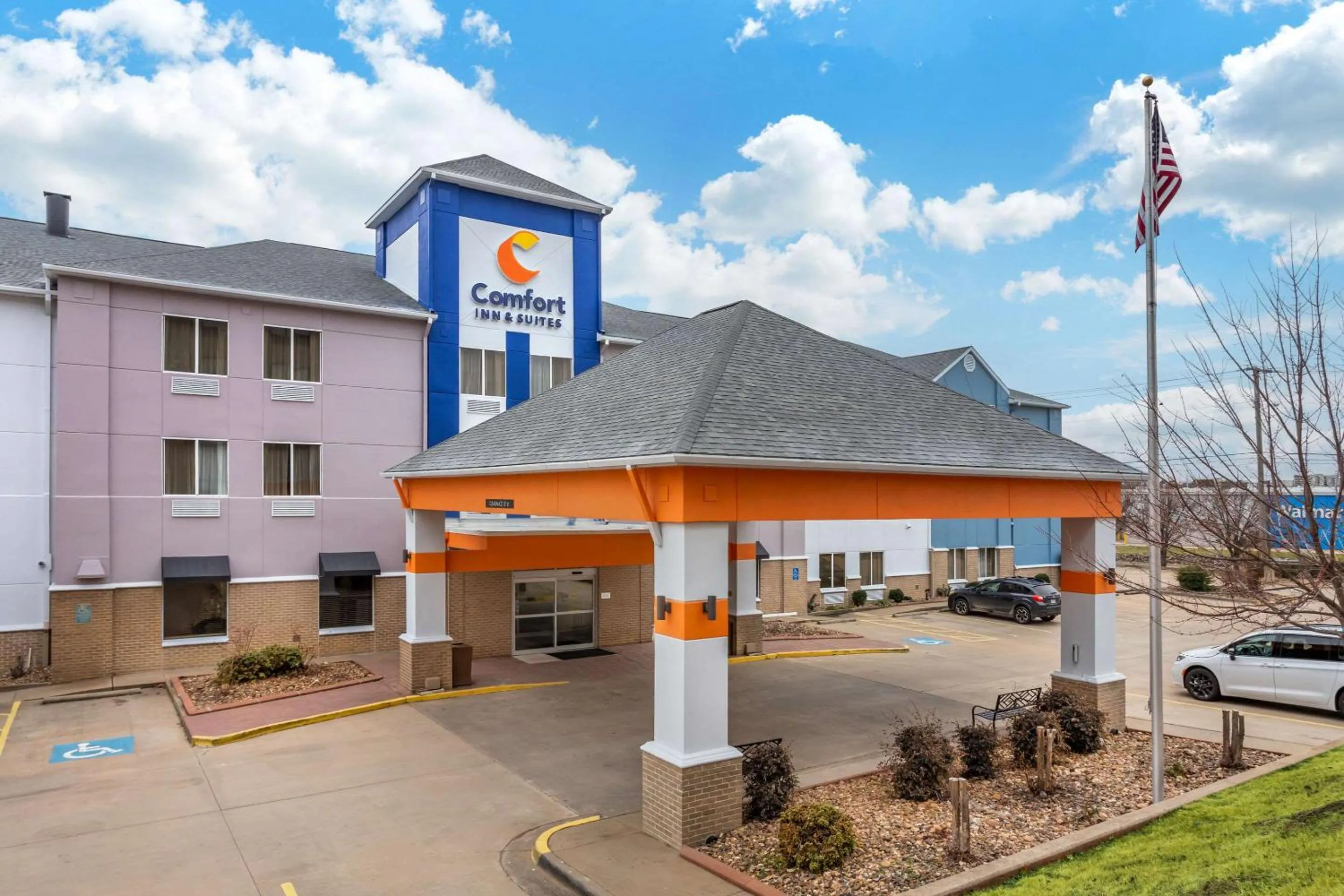 Property building in Comfort Inn & Suites Conway