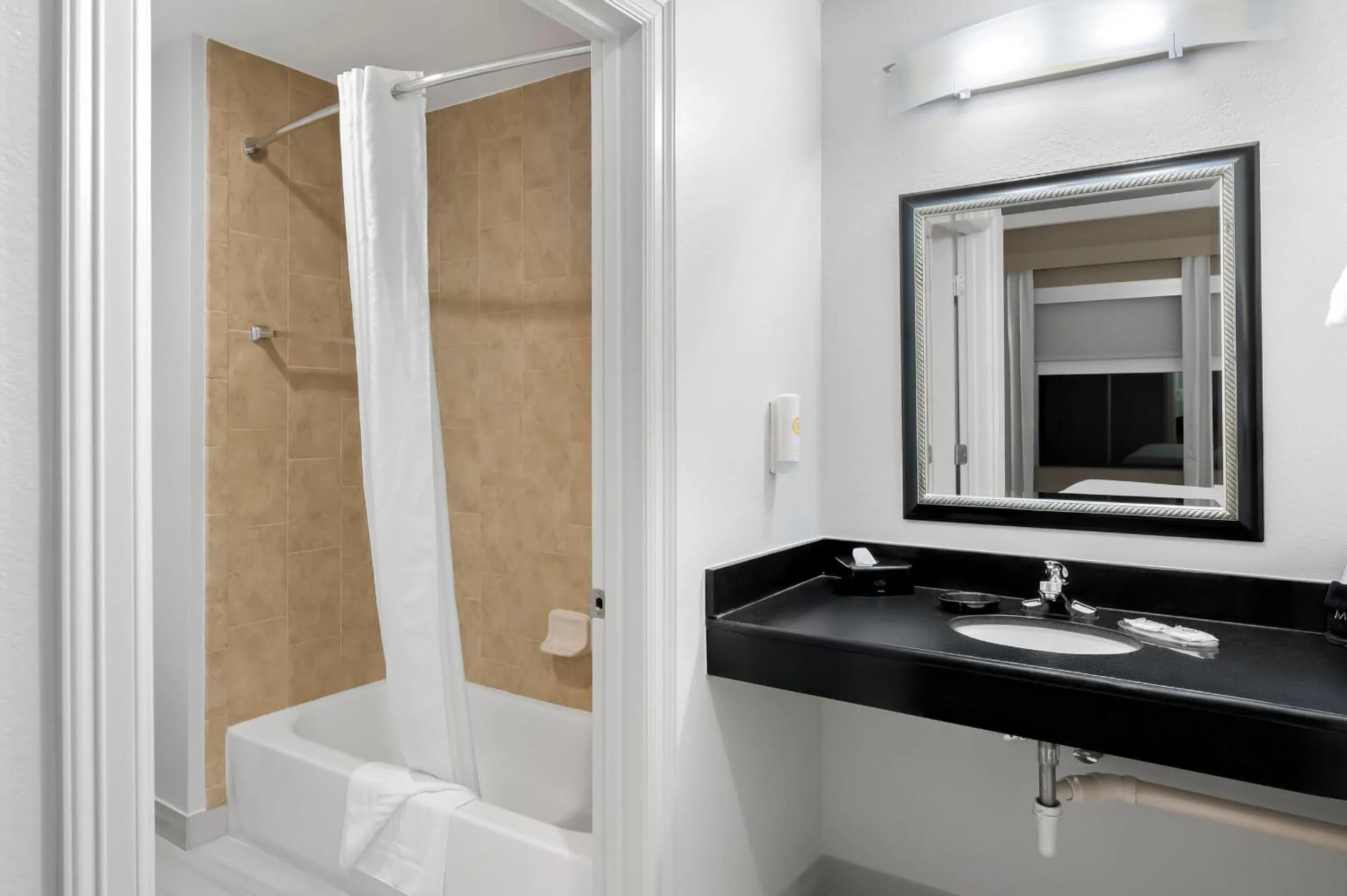 Comfort Inn & Suites Fort Smith I-540