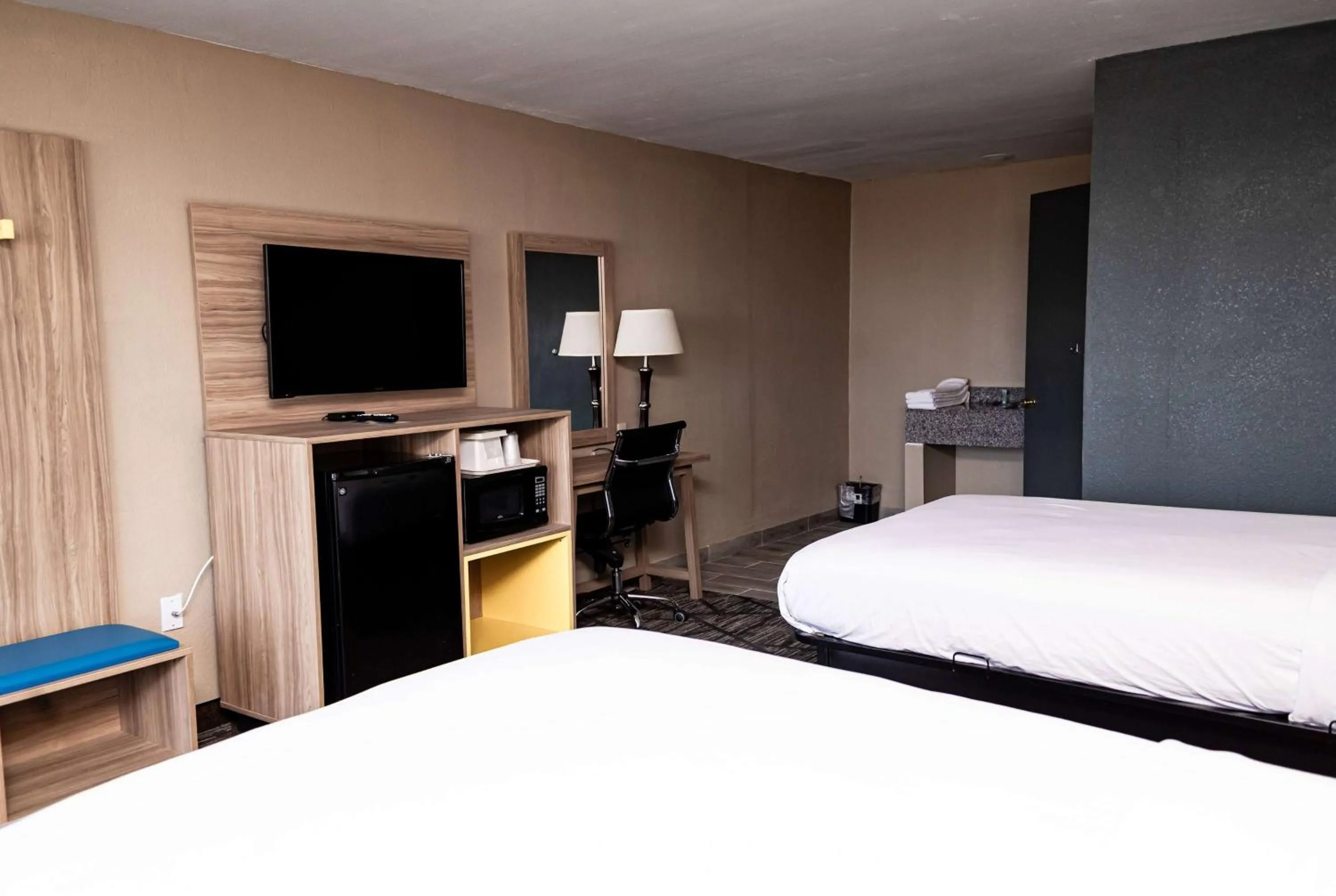 Bed in Days-Inn by Wyndham Batesville AR