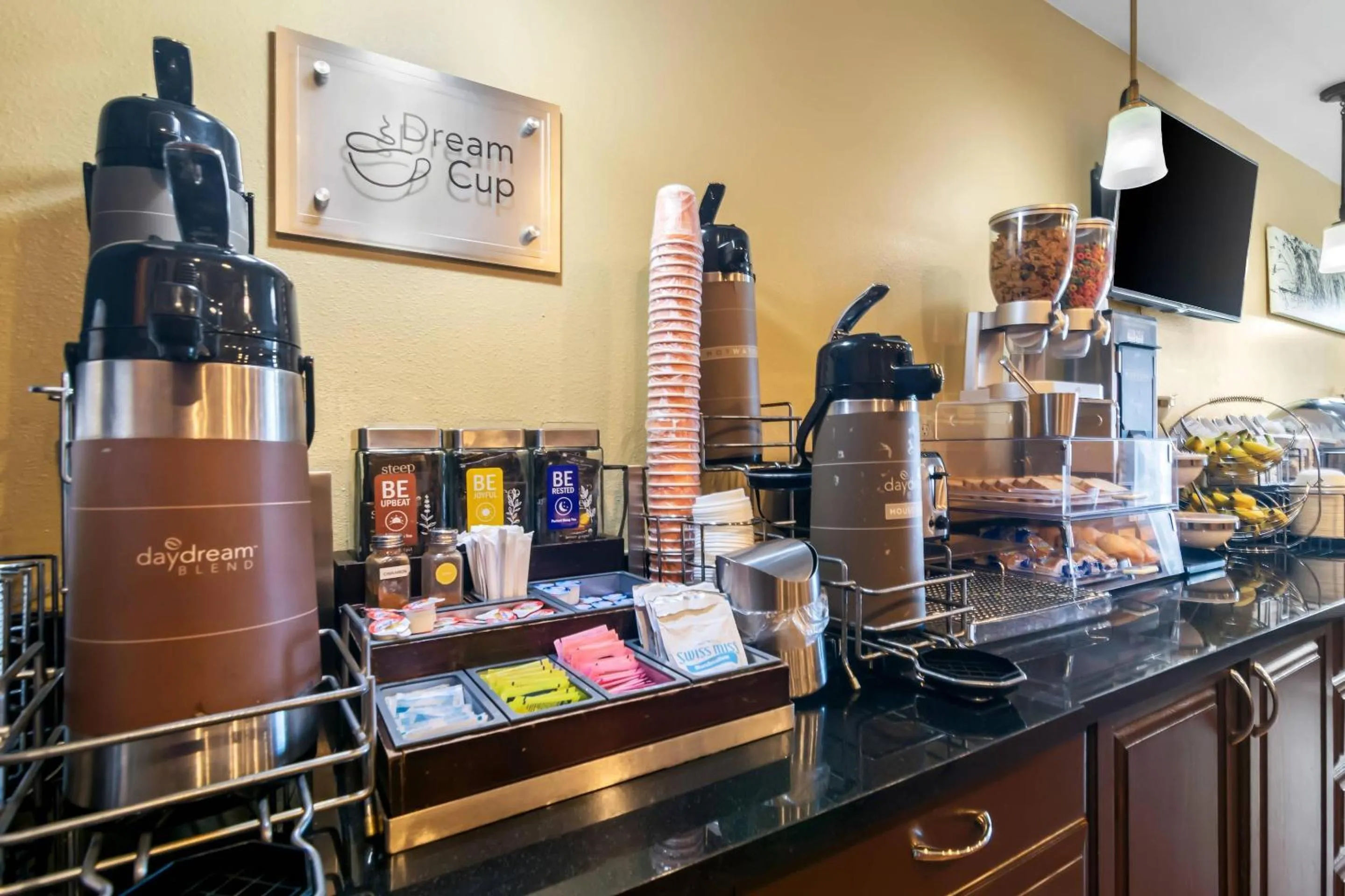 Breakfast in Sleep Inn Fayetteville North