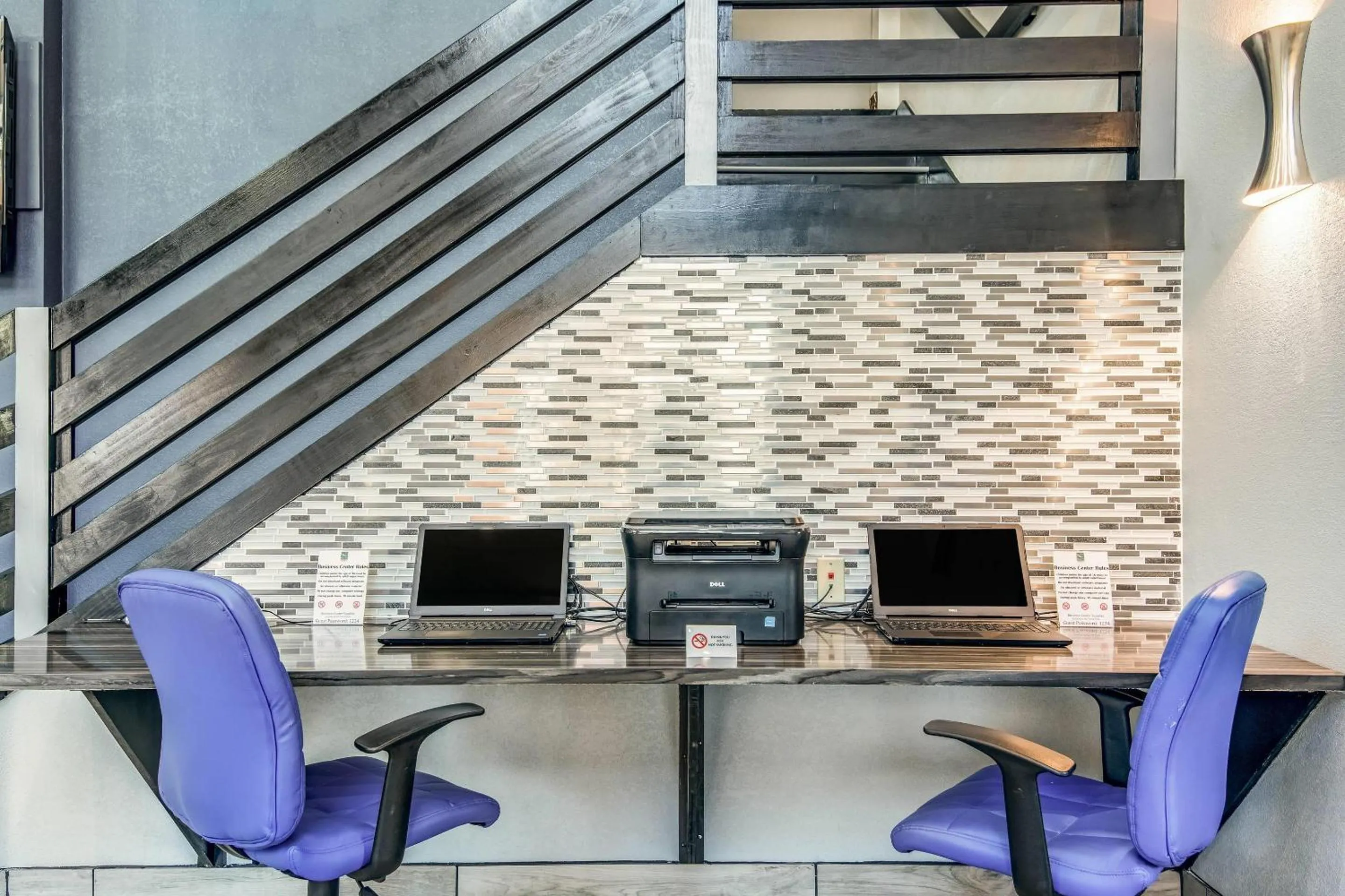 Business facilities in Quality Suites Maumelle - Little Rock Northwest